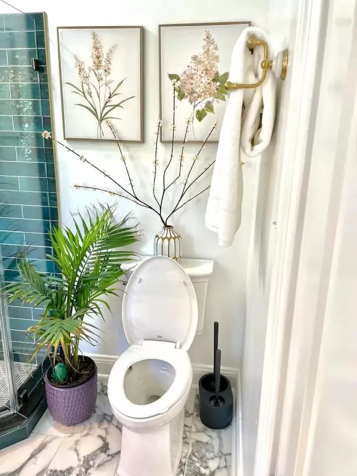 Bathroom in Buttonwood Boutique Hotel