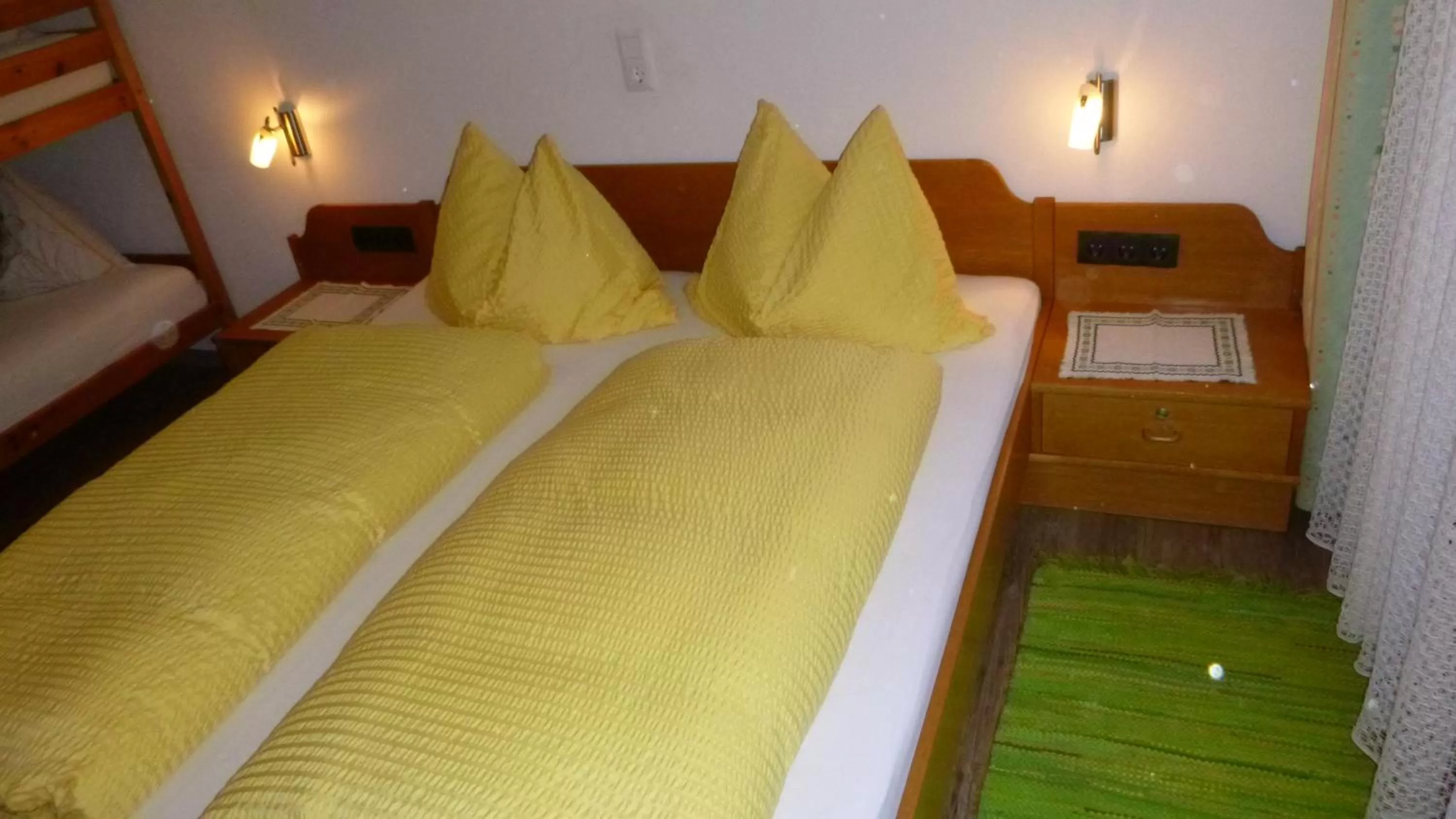 Bed in Pension Wildental