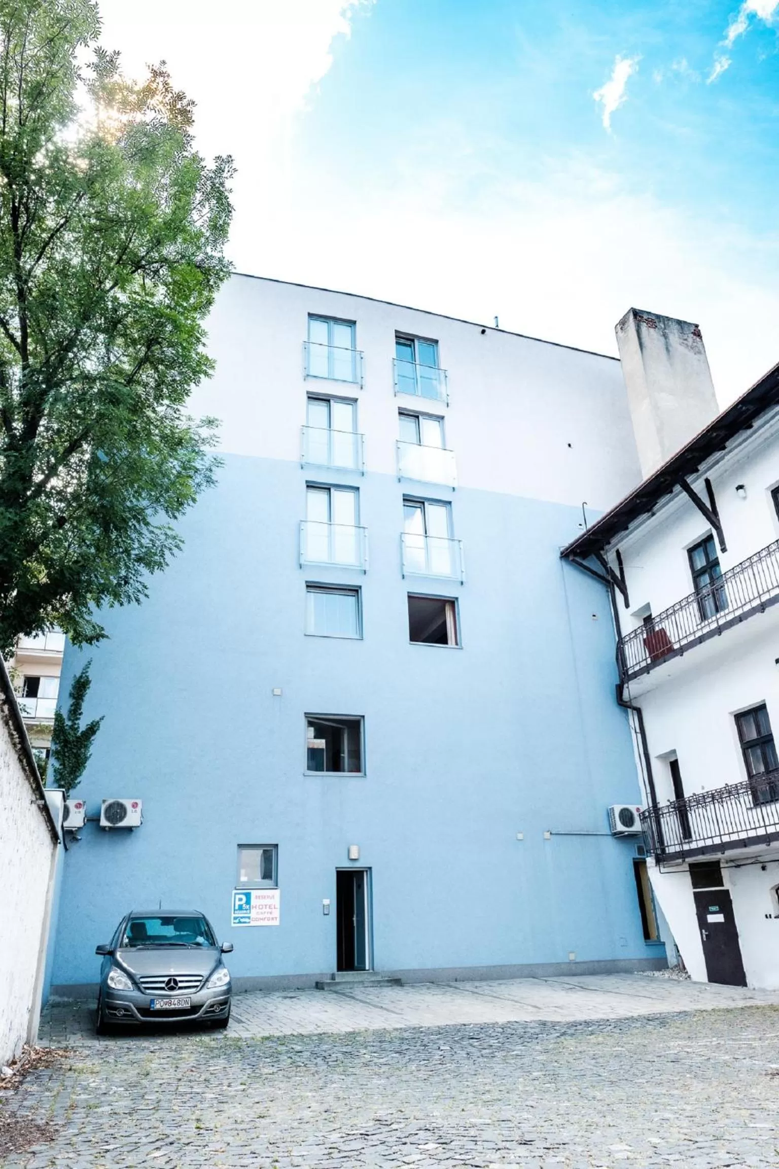 Property building in Hotel Comfort with free Wellness and Fitness Centrum