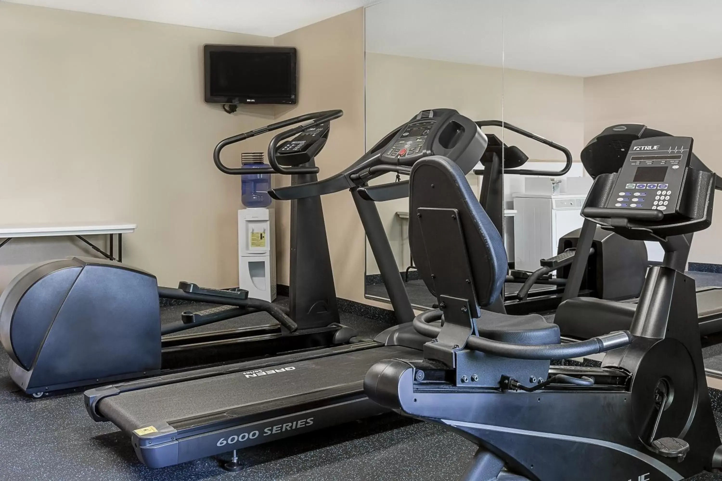 Fitness centre/facilities, Fitness Center/Facilities in Days Inn by Wyndham Hoover Birmingham