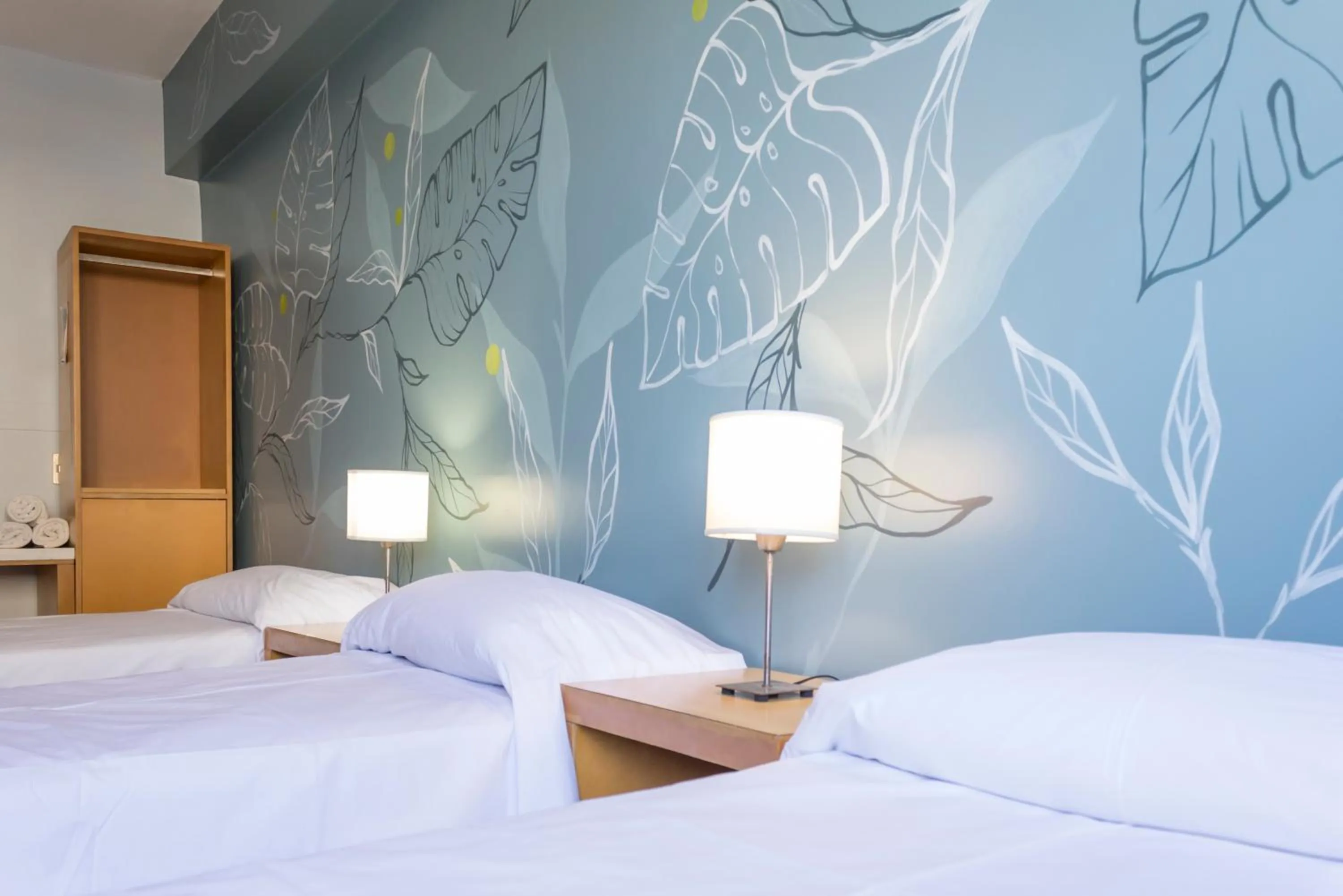 Bedroom, Bed in Circus Hostel