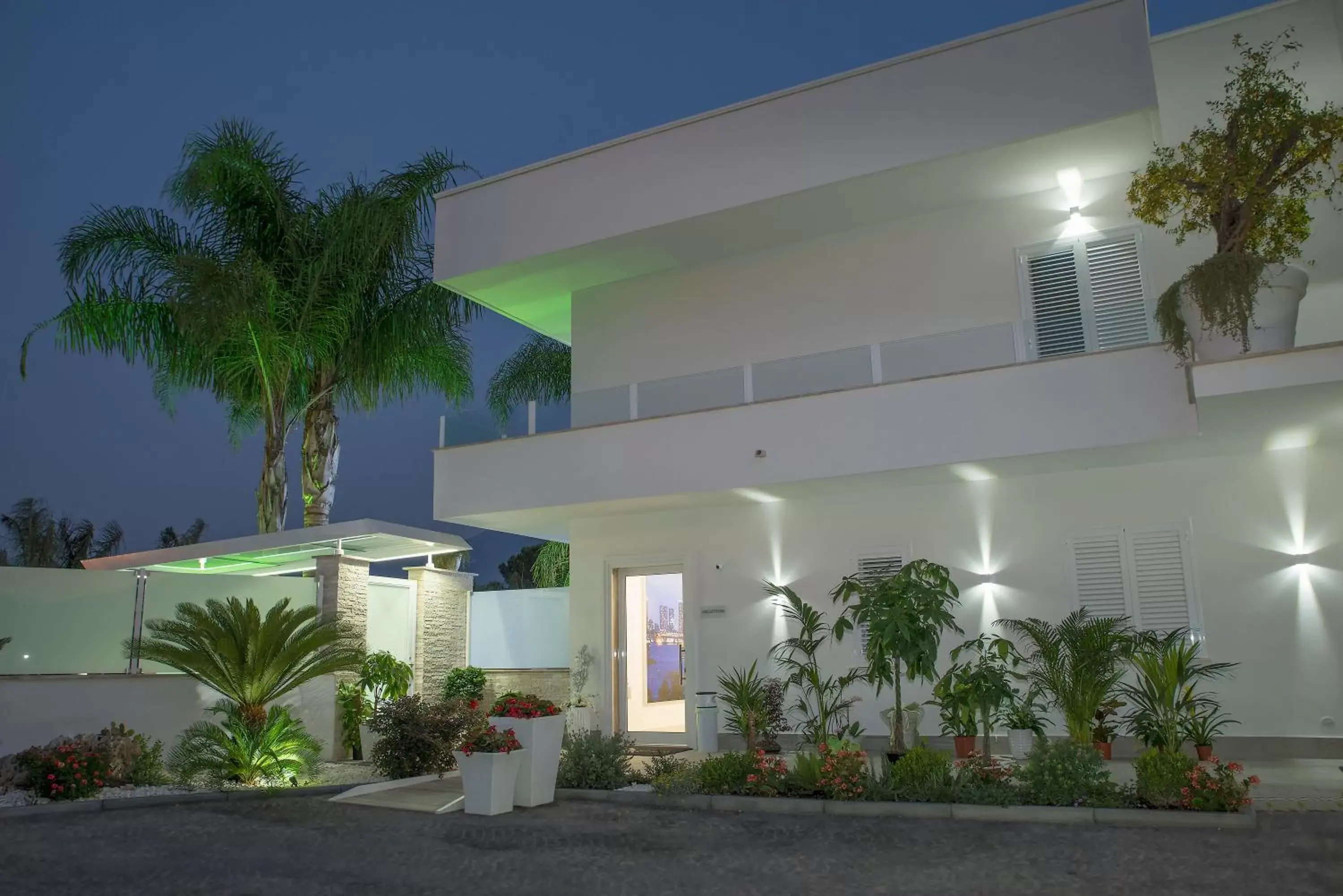 Property building, Facade/Entrance in Hotel America