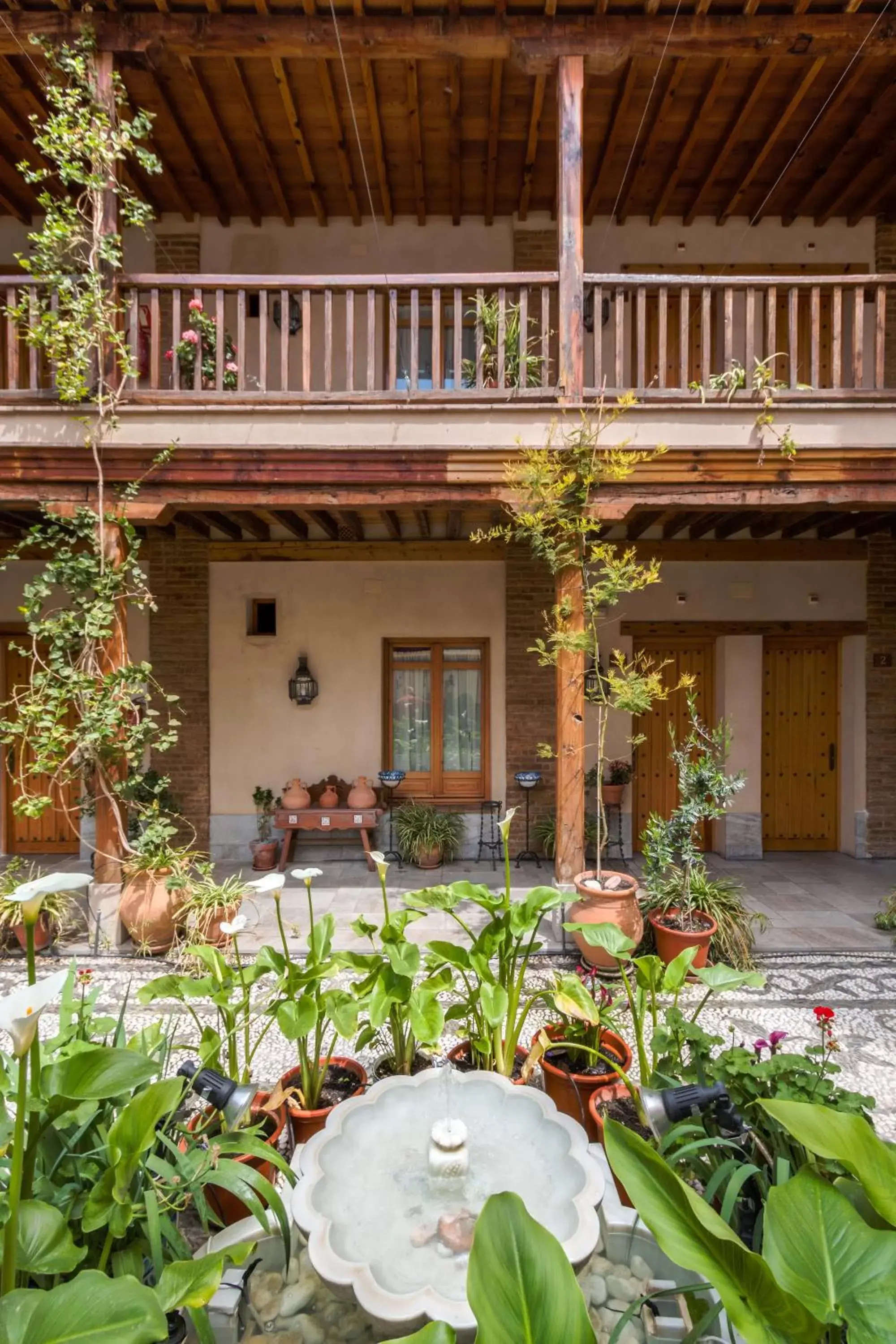 Patio in Abadía Hotel