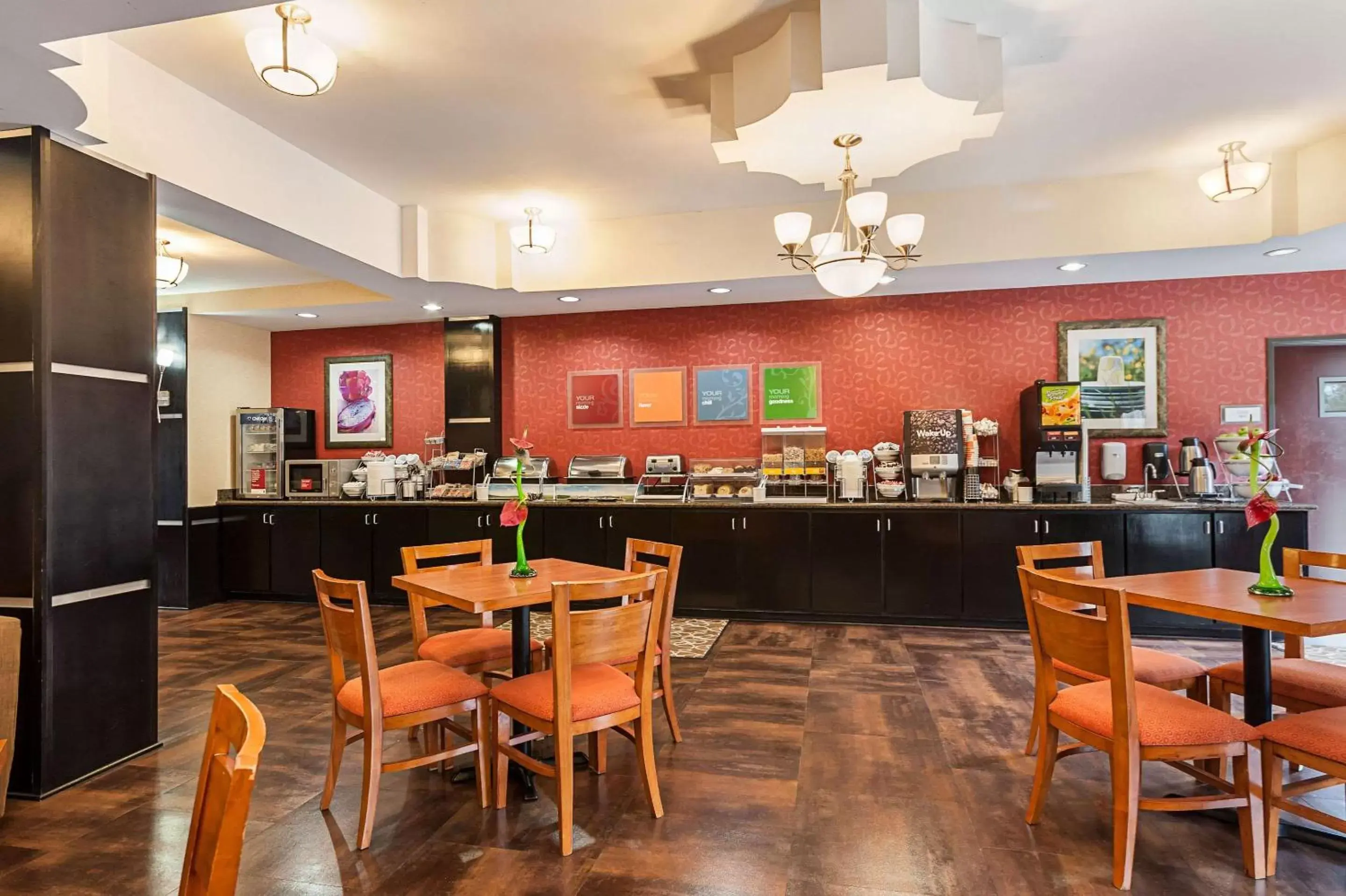 Restaurant/Places to Eat in Comfort Suites Sulphur - Lake Charles