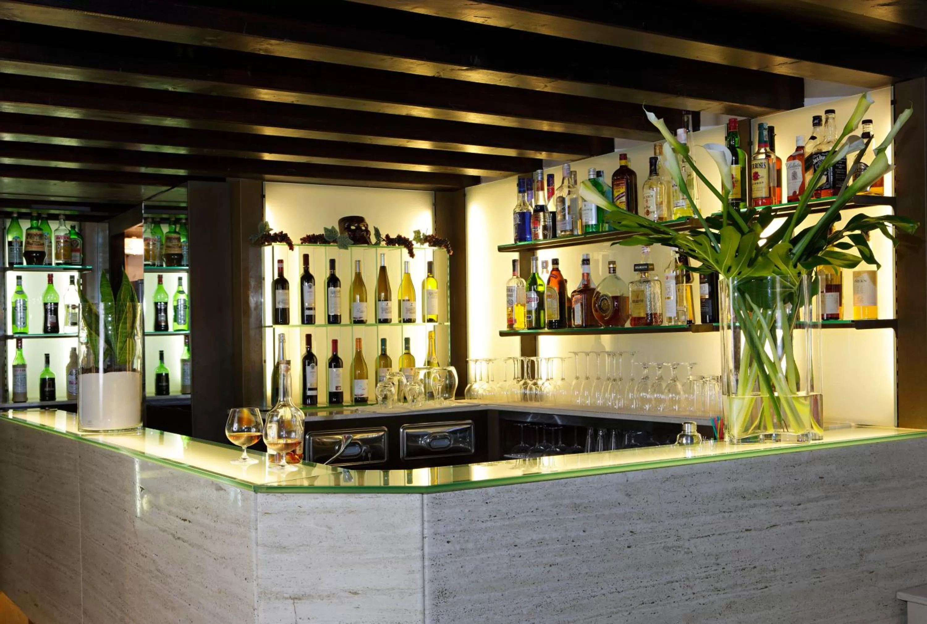Lounge or bar in Hotel Liassidi Palace