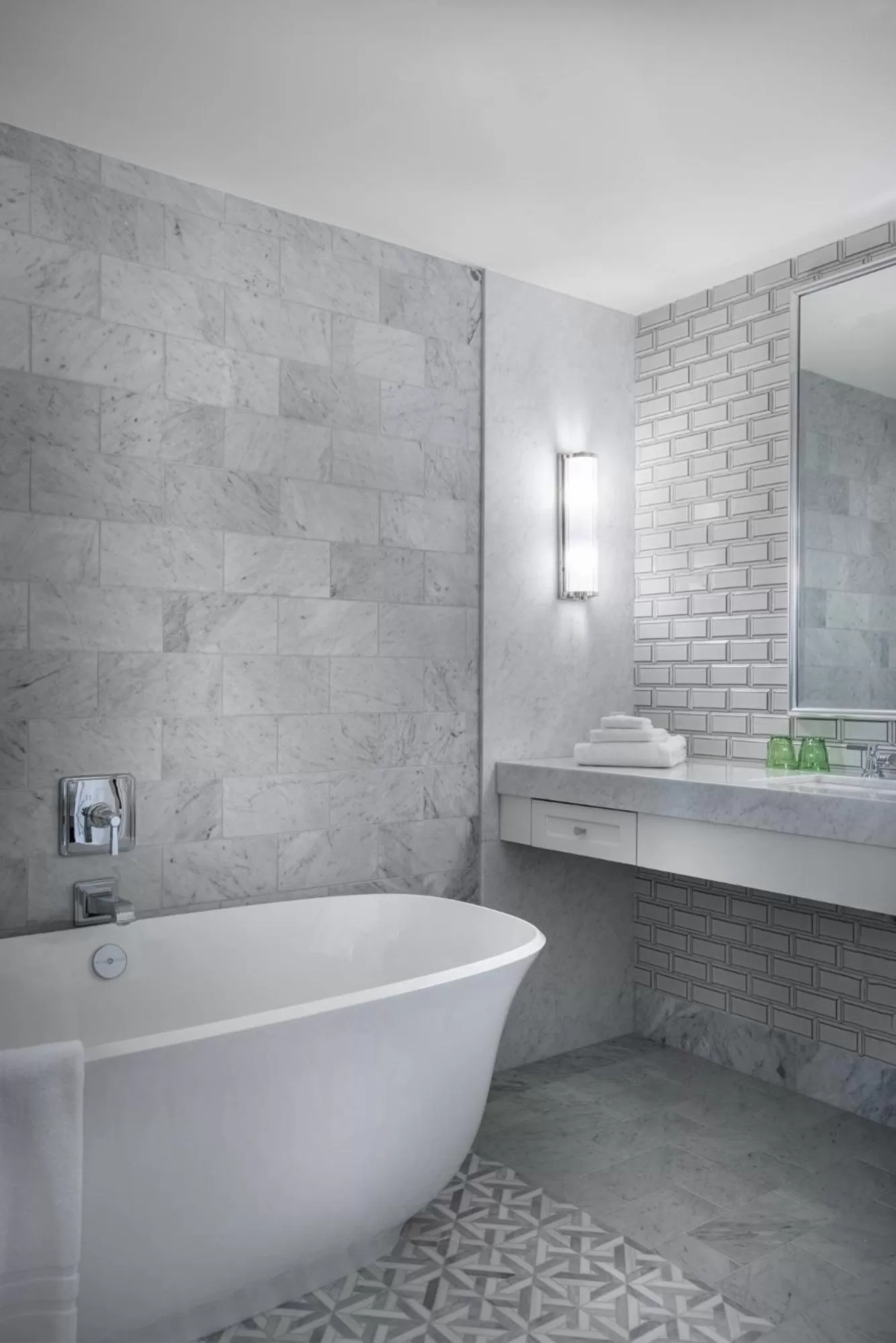 Bathroom in La Colombe d'Or Hotel