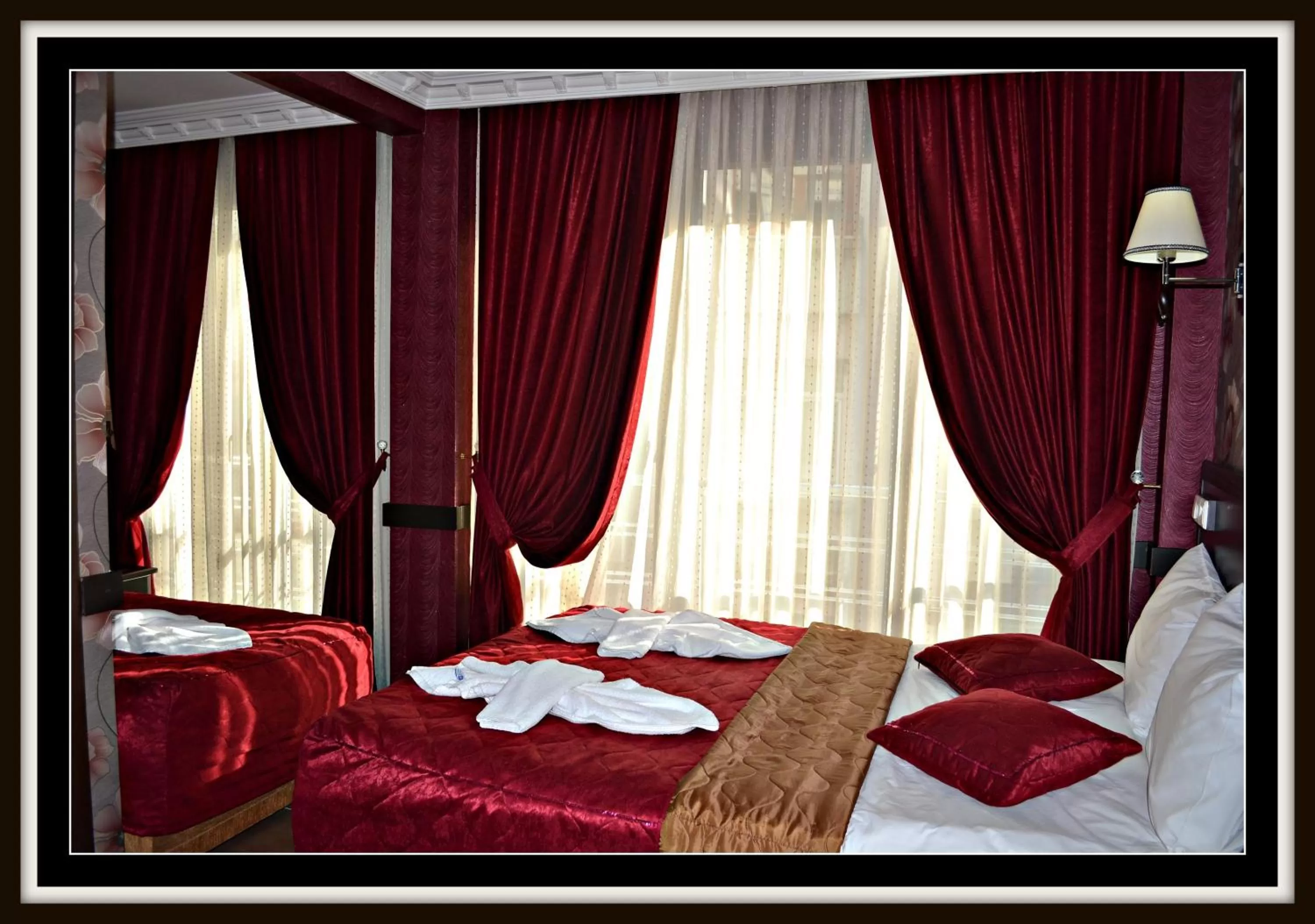 Bedroom, Bed in Ares Hotel