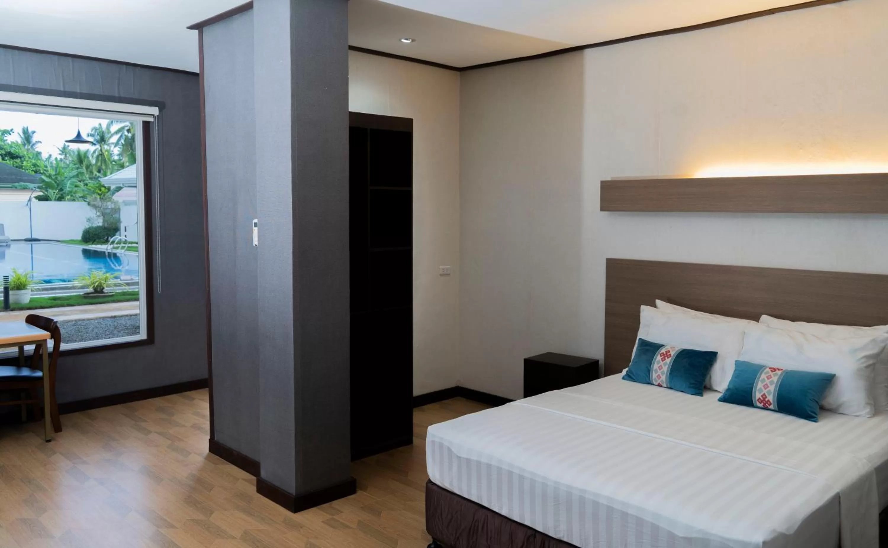 Bedroom, Bed in Adela Resort Panglao