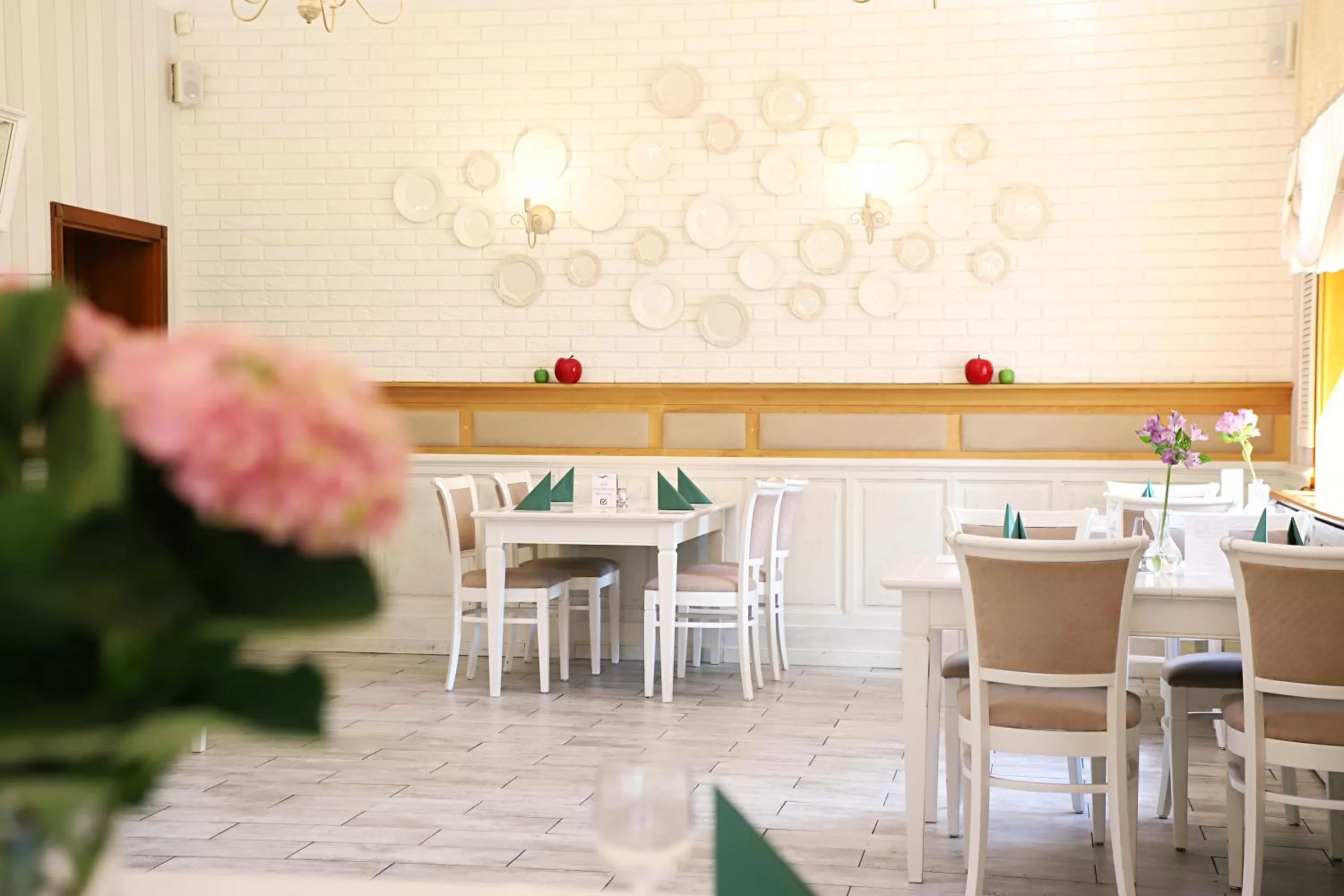 Restaurant/places to eat in Hotel i Restauracja "Pod Orłem"