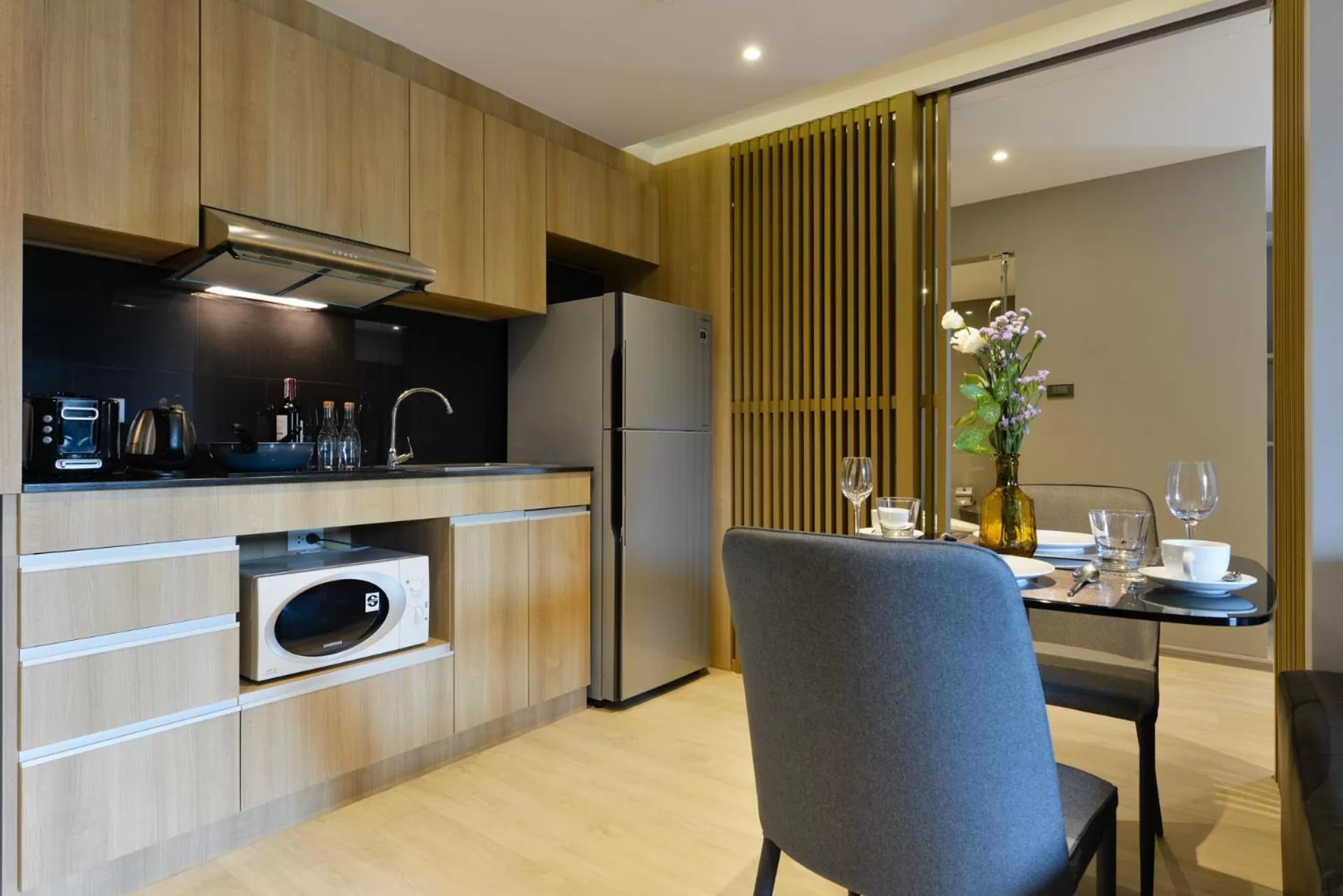 Kitchen or kitchenette in Aspira Tropical Residence Thong Lor