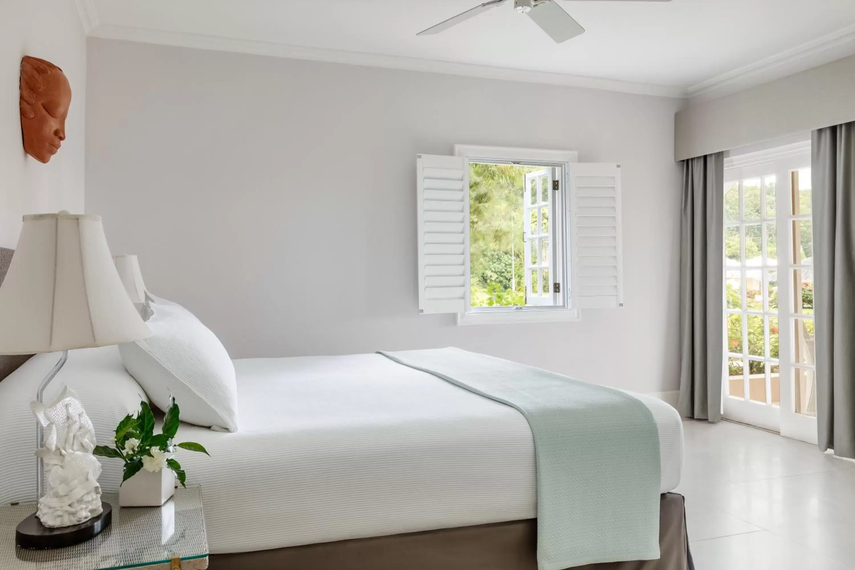 Bed in Couples Sans Souci Bed in Couples Sans Souci