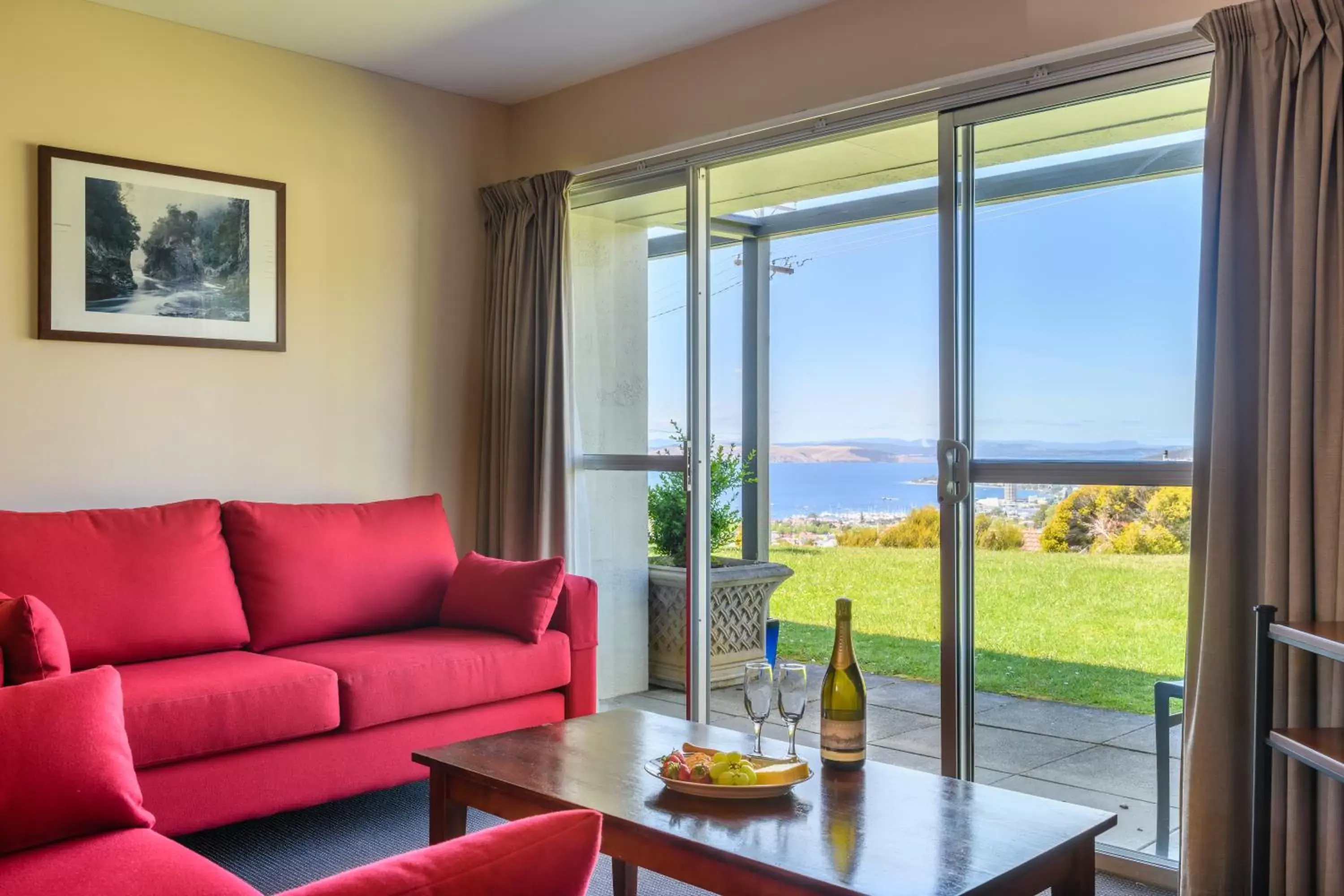 Living room, Seating Area in Bay View Villas