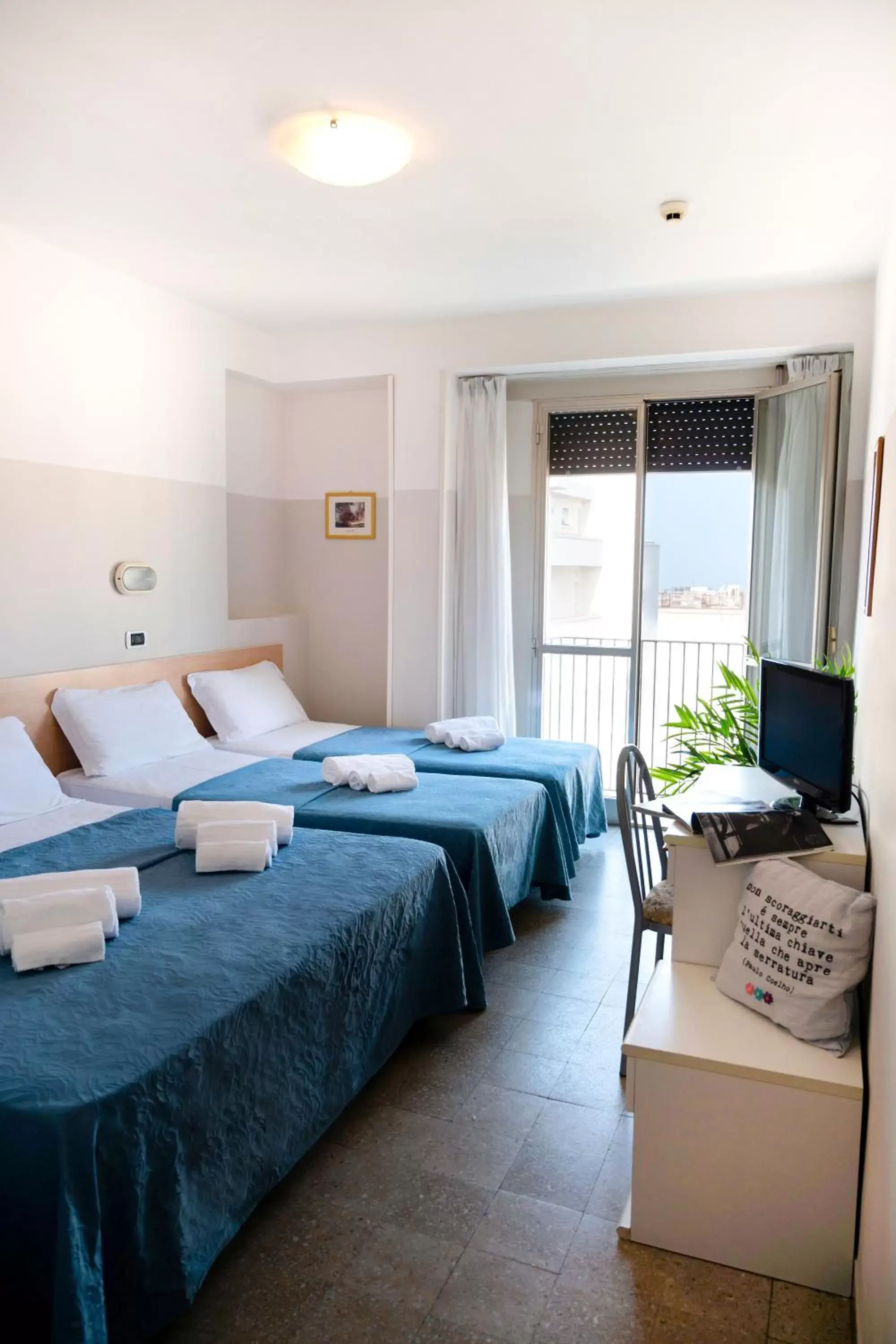 Quadruple Room in Hotel Selene - Vista Mare