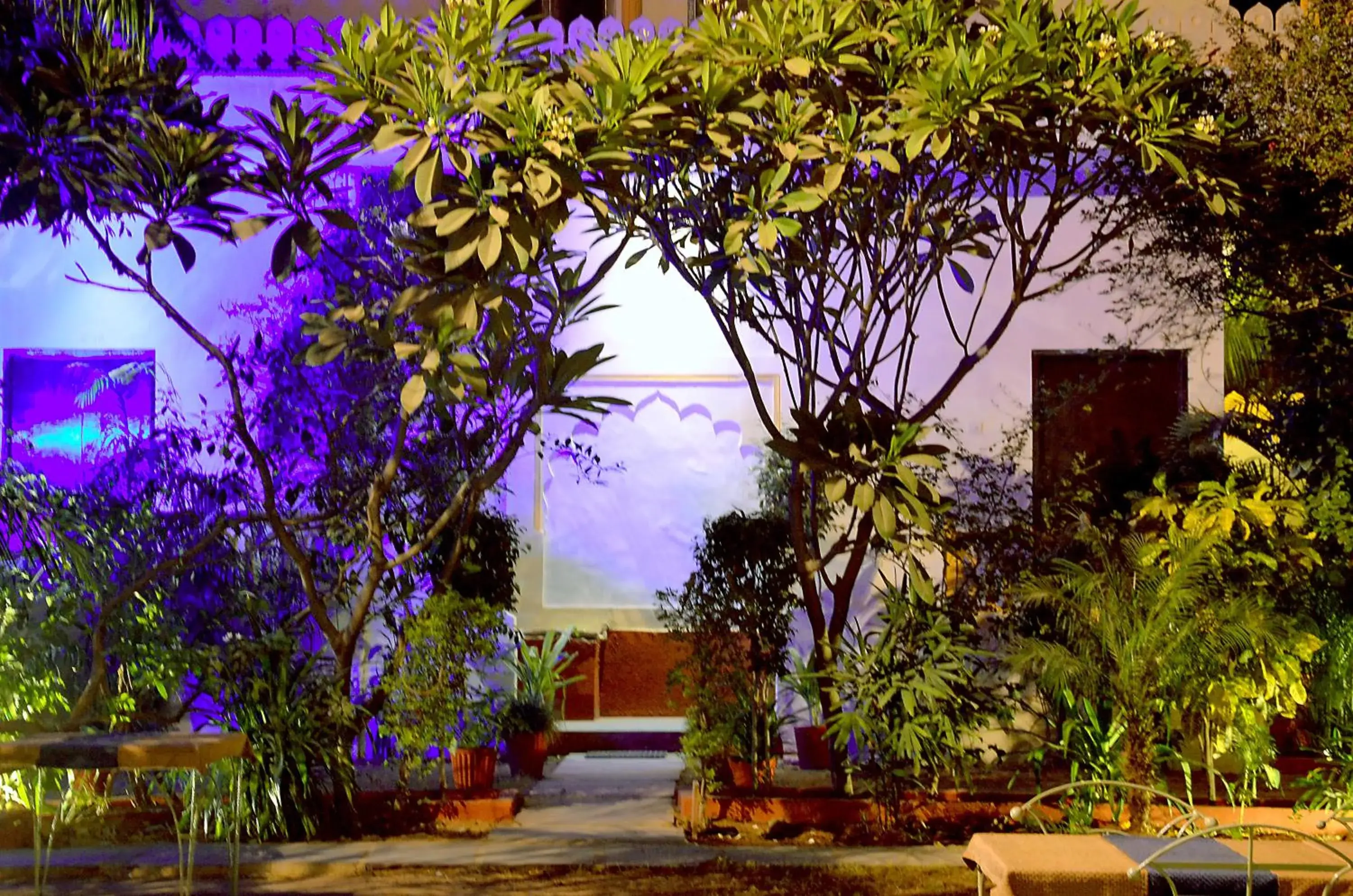 Facade/entrance in Raj Palace Resort Facade/entrance in Raj Palace Resort