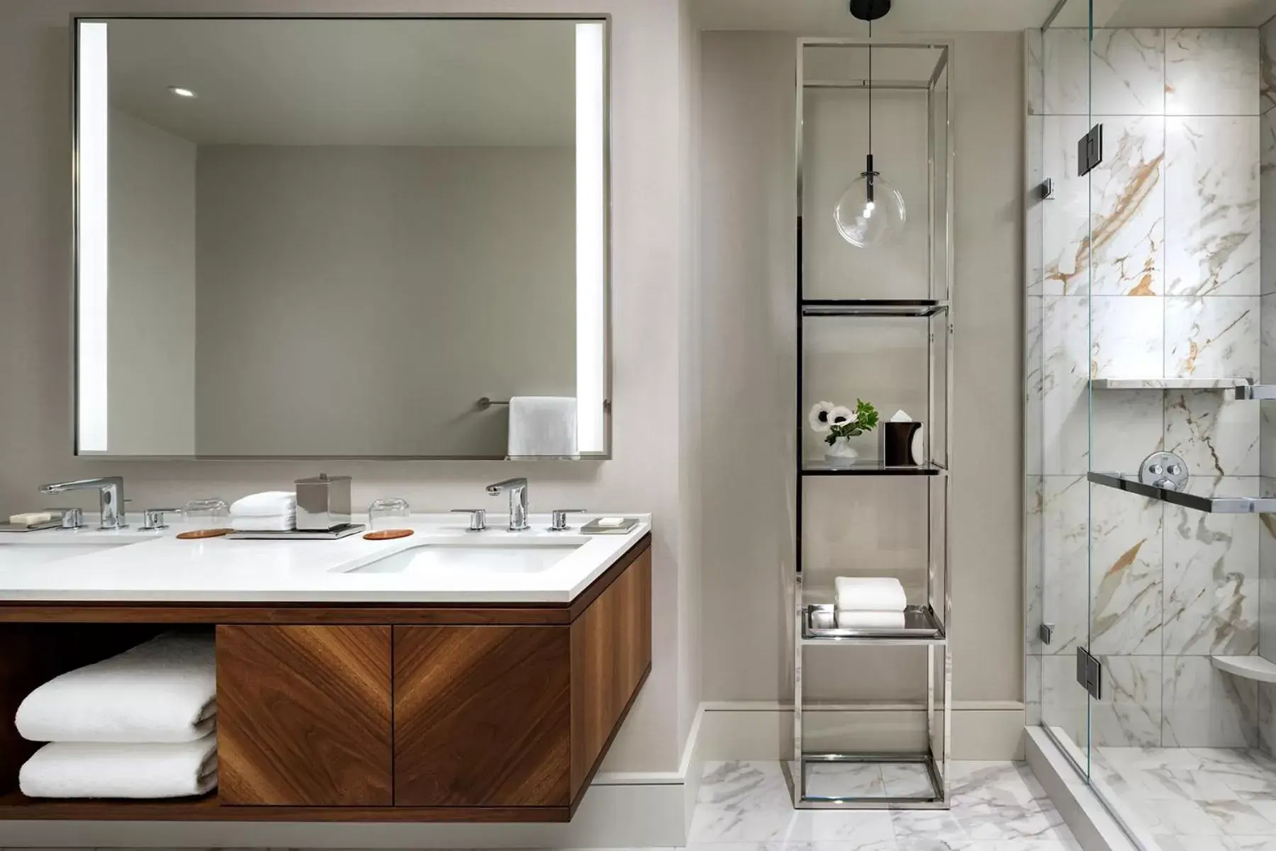 Bathroom in Park Hyatt Toronto