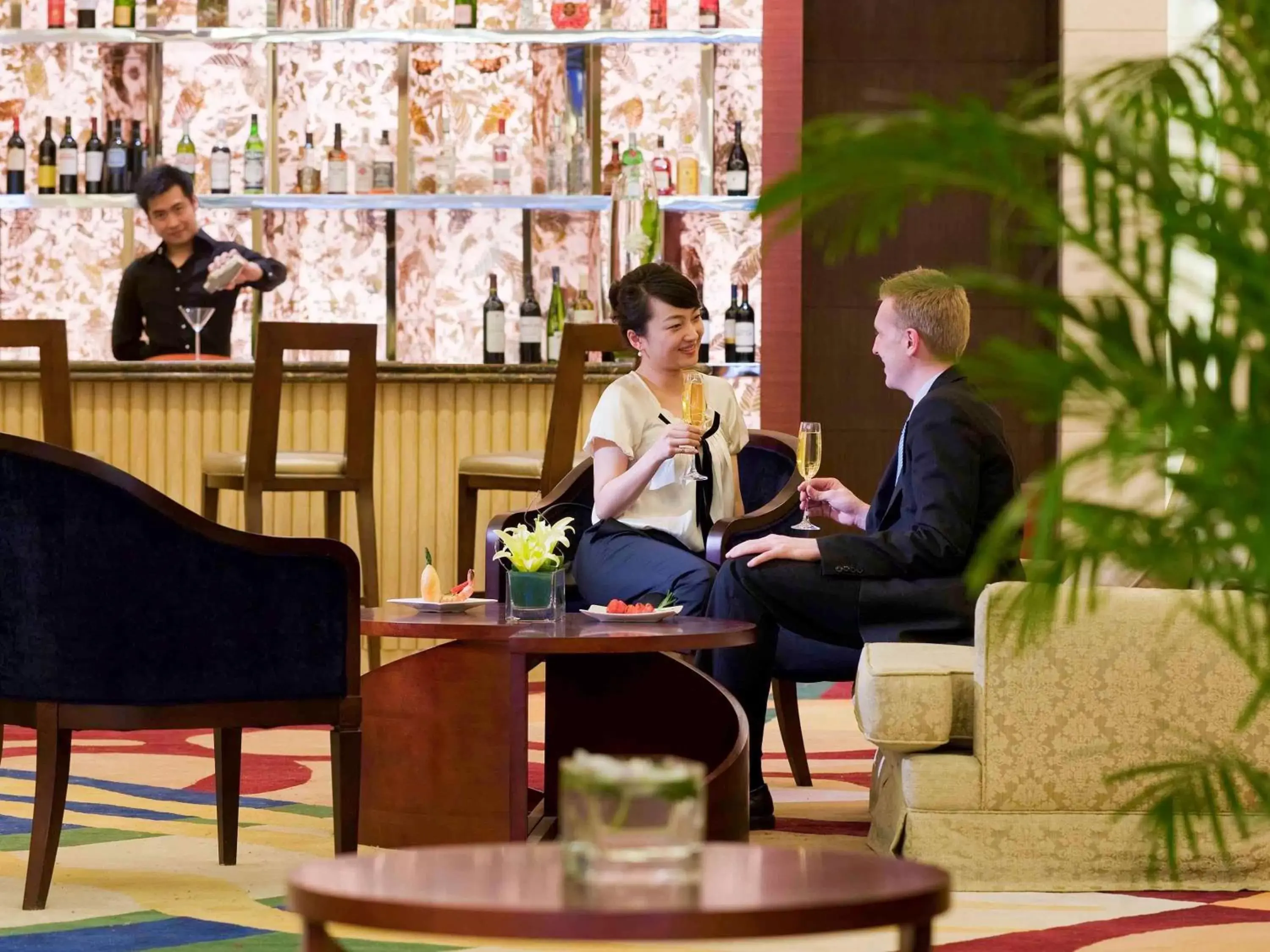 Lounge or bar in Grand Mercure Beijing Central