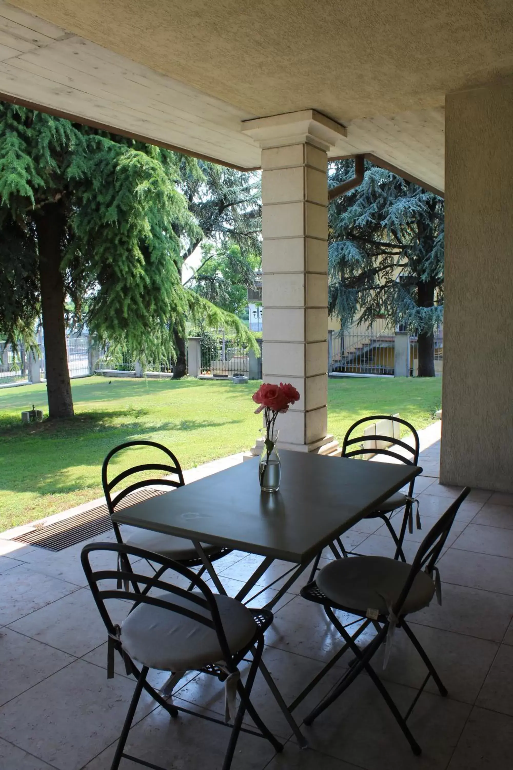 Patio in B&B Villa Verona Bike