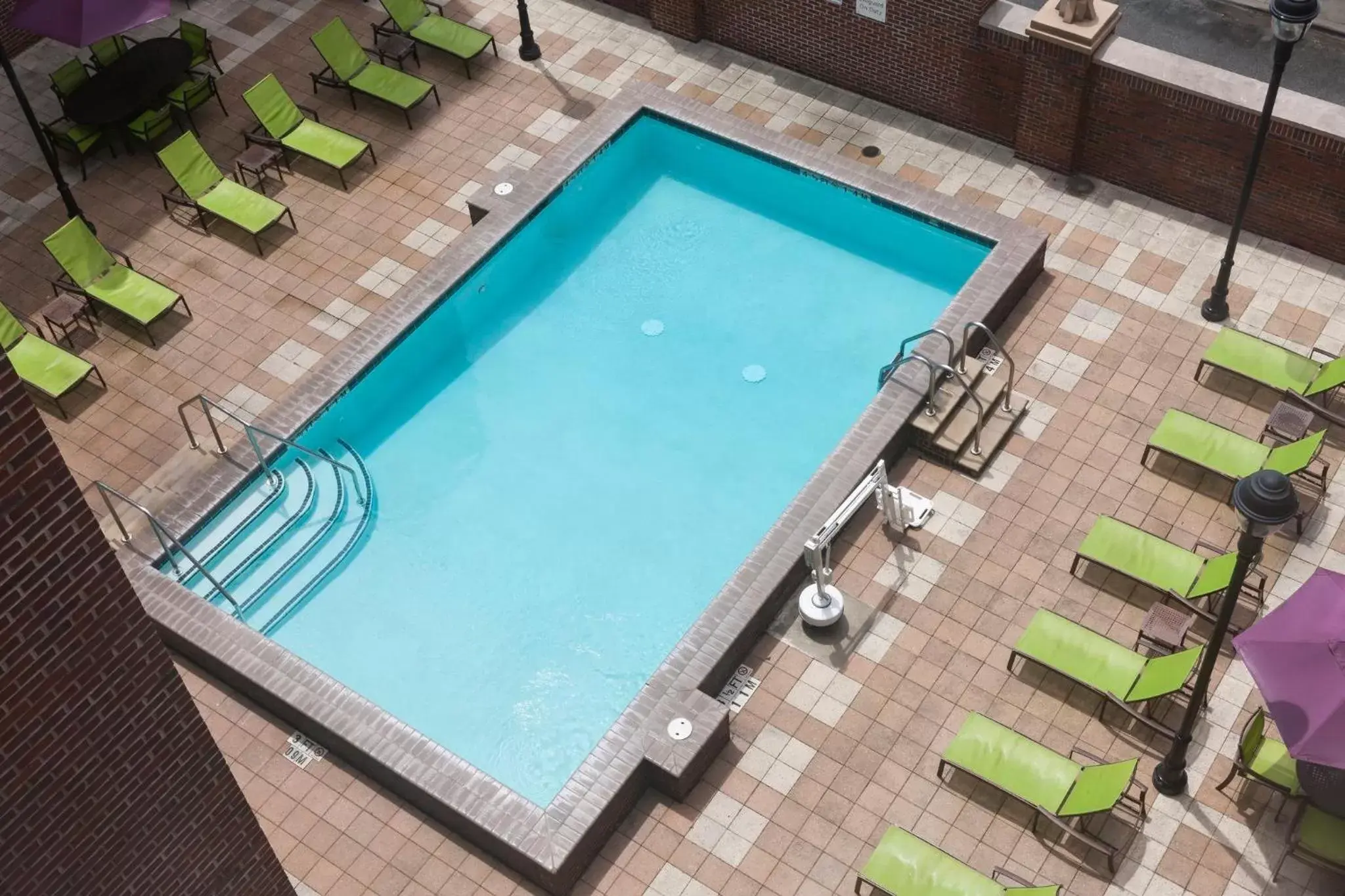 Swimming pool, Pool View in Holiday Inn Savannah Historic District, an IHG Hotel