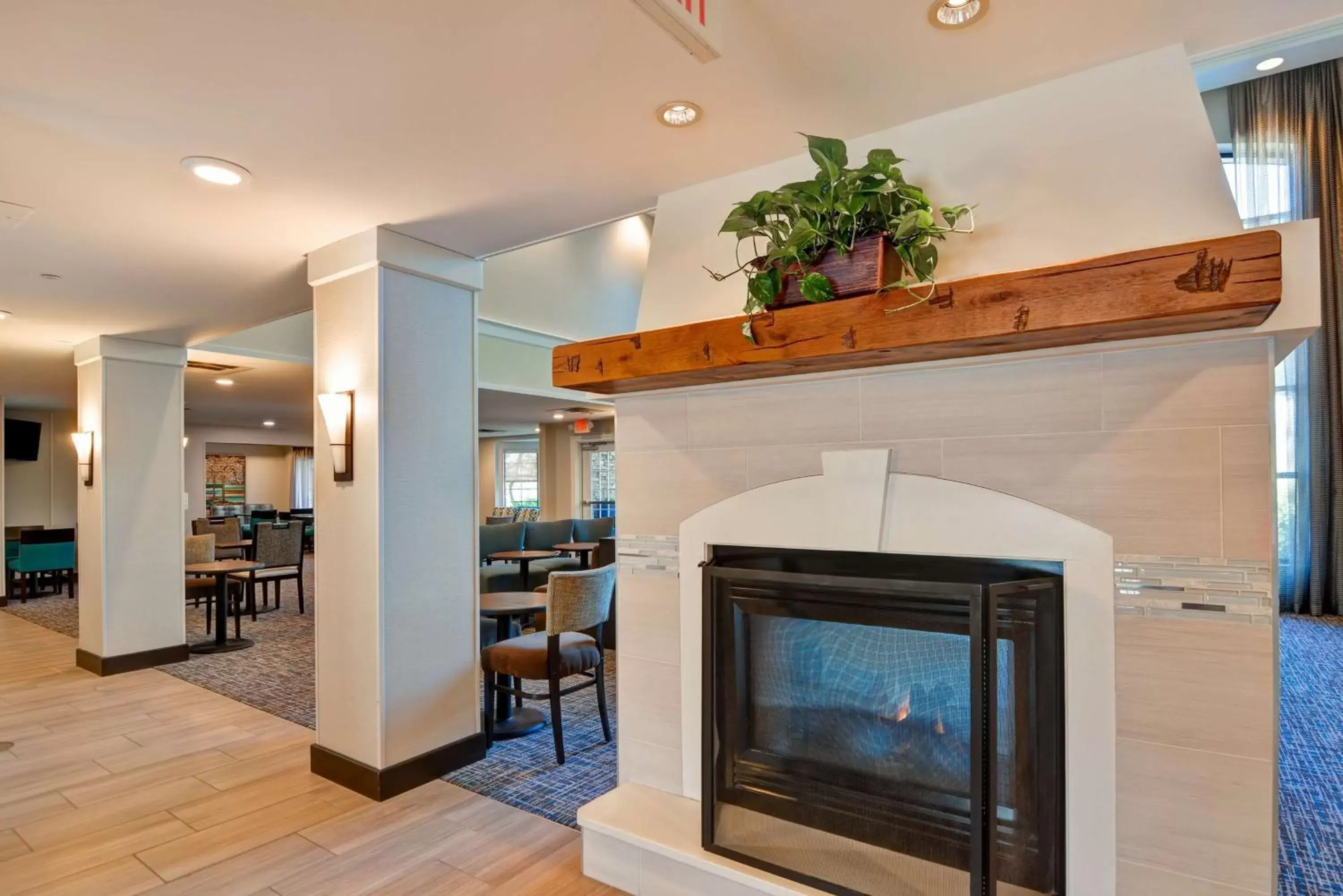 Lobby or reception in Homewood Suites by Hilton Aurora Naperville