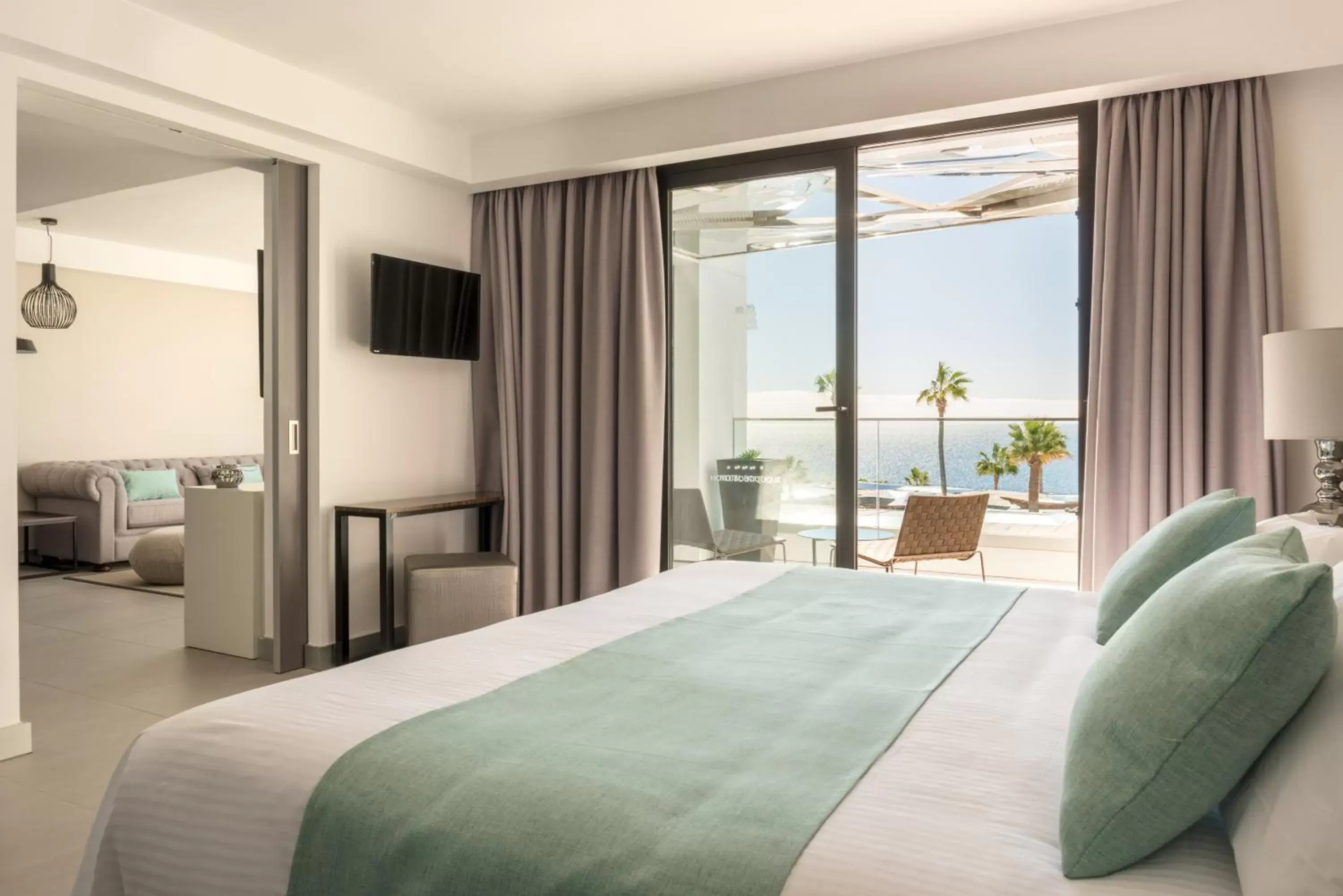 Sea view, Bed in La Isla y el Mar, Hotel Boutique