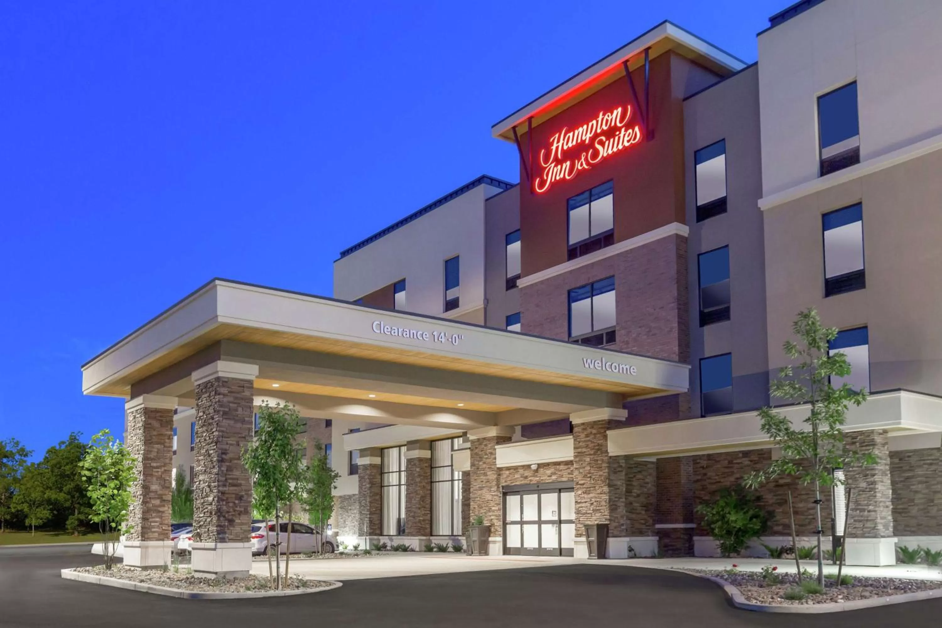 Property building in Hampton Inn & Suites Reno/Sparks