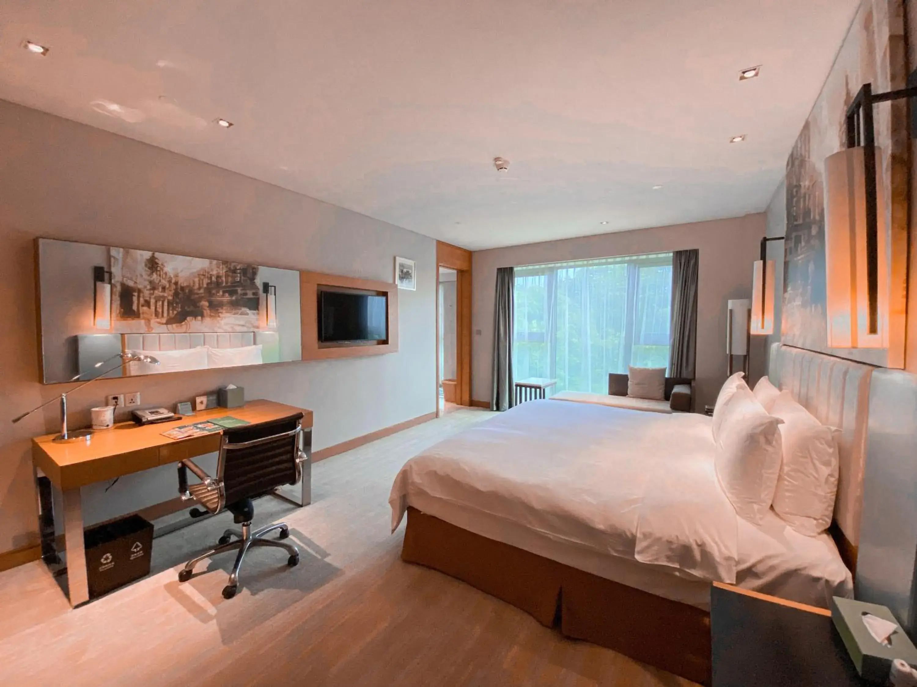 Bed in Junluxe Hotel Guangzhou Science City Bed in Junluxe Hotel Guangzhou Science City