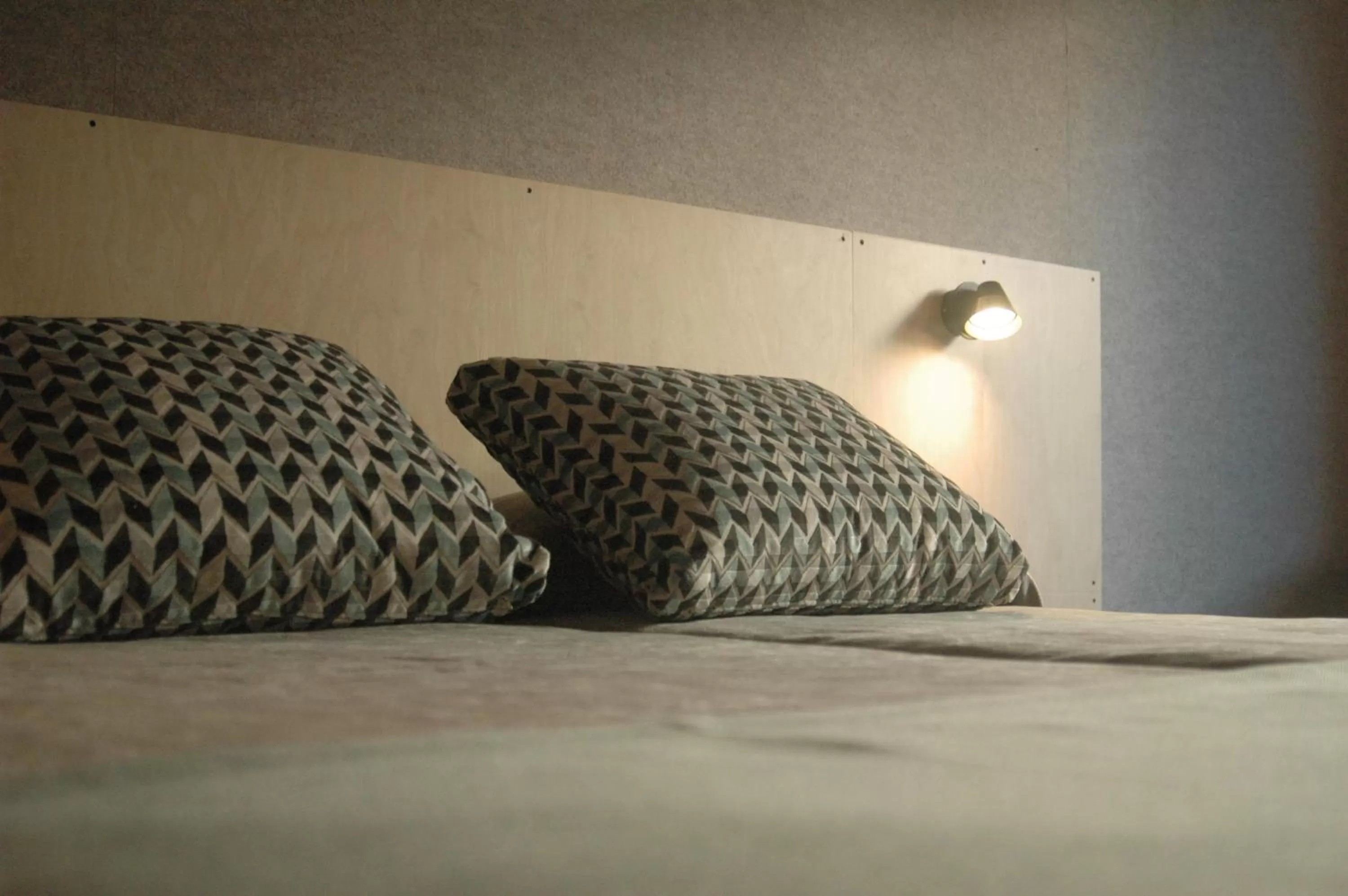 Bed in Hotel Raval House