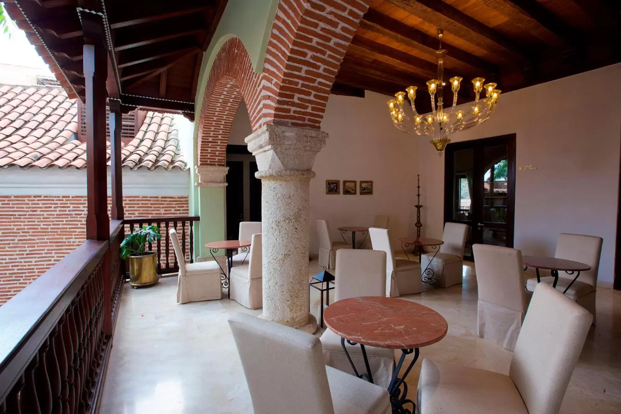 Communal lounge/ TV room, Seating Area in Hotel Capellán de Getsemaní