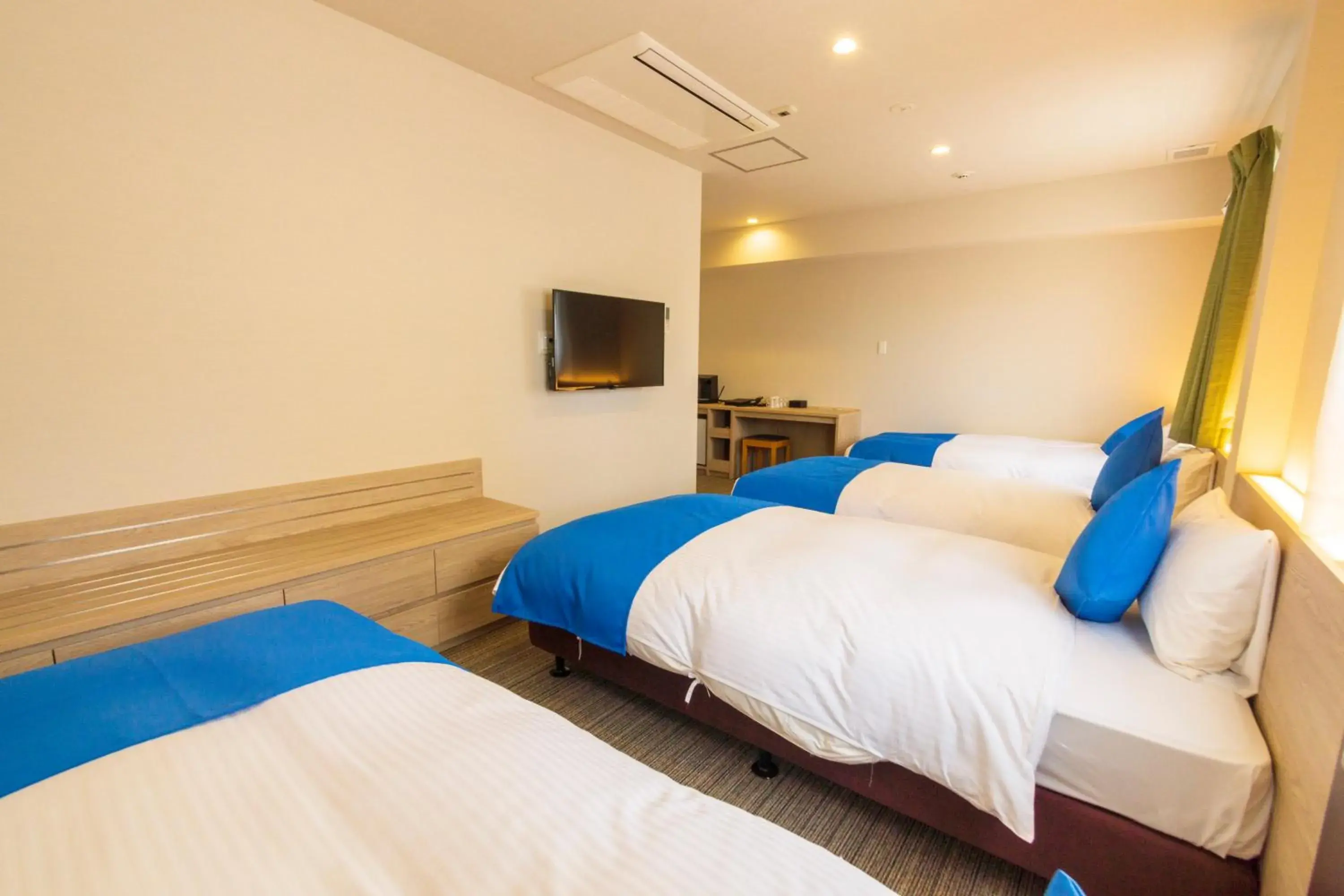 Photo of the whole room, Bed in Hotel Lantana Naha Kokusai-Dori