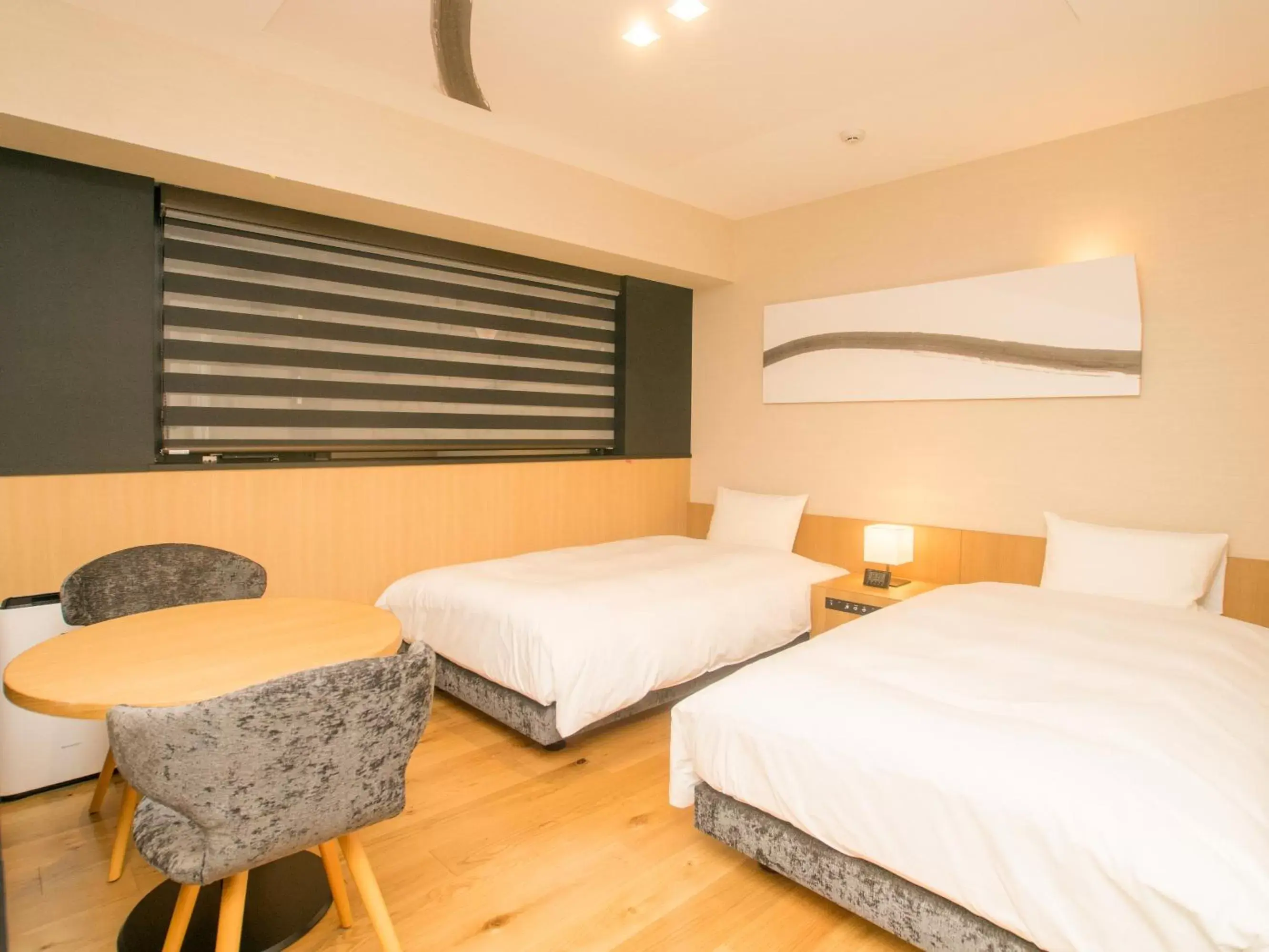 Photo of the whole room, Bed in HATAGO INN Kansai Airport