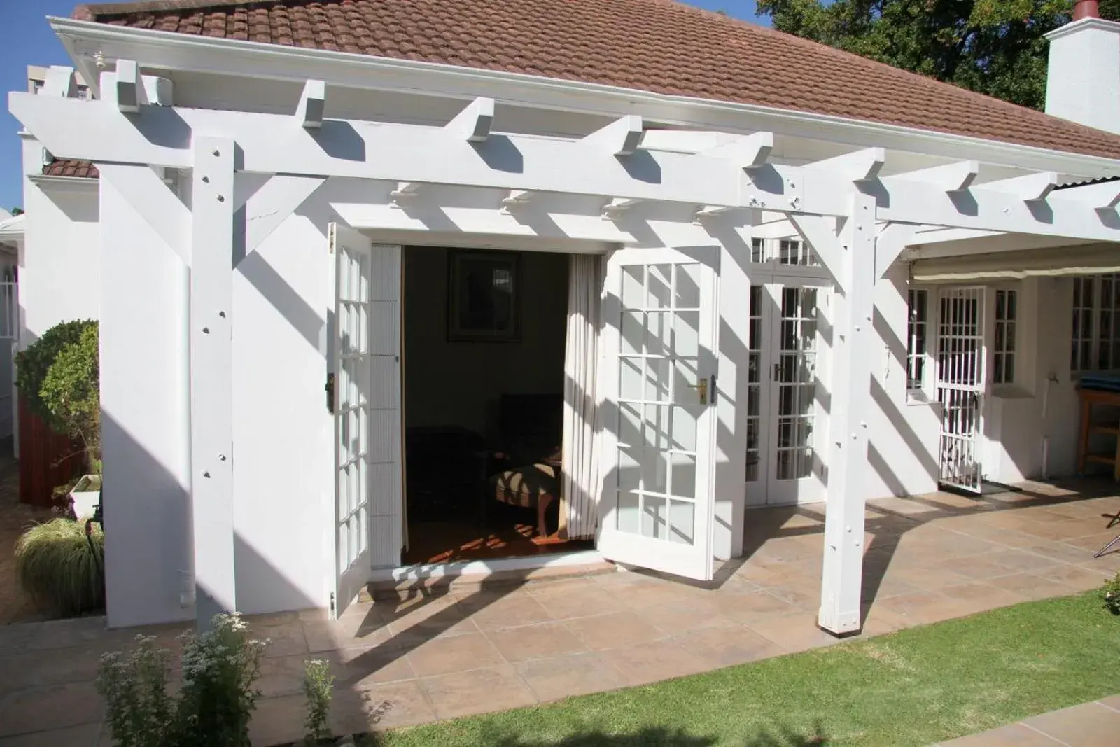 Facade/entrance in 5 Camp Street Guesthouse & Self-catering