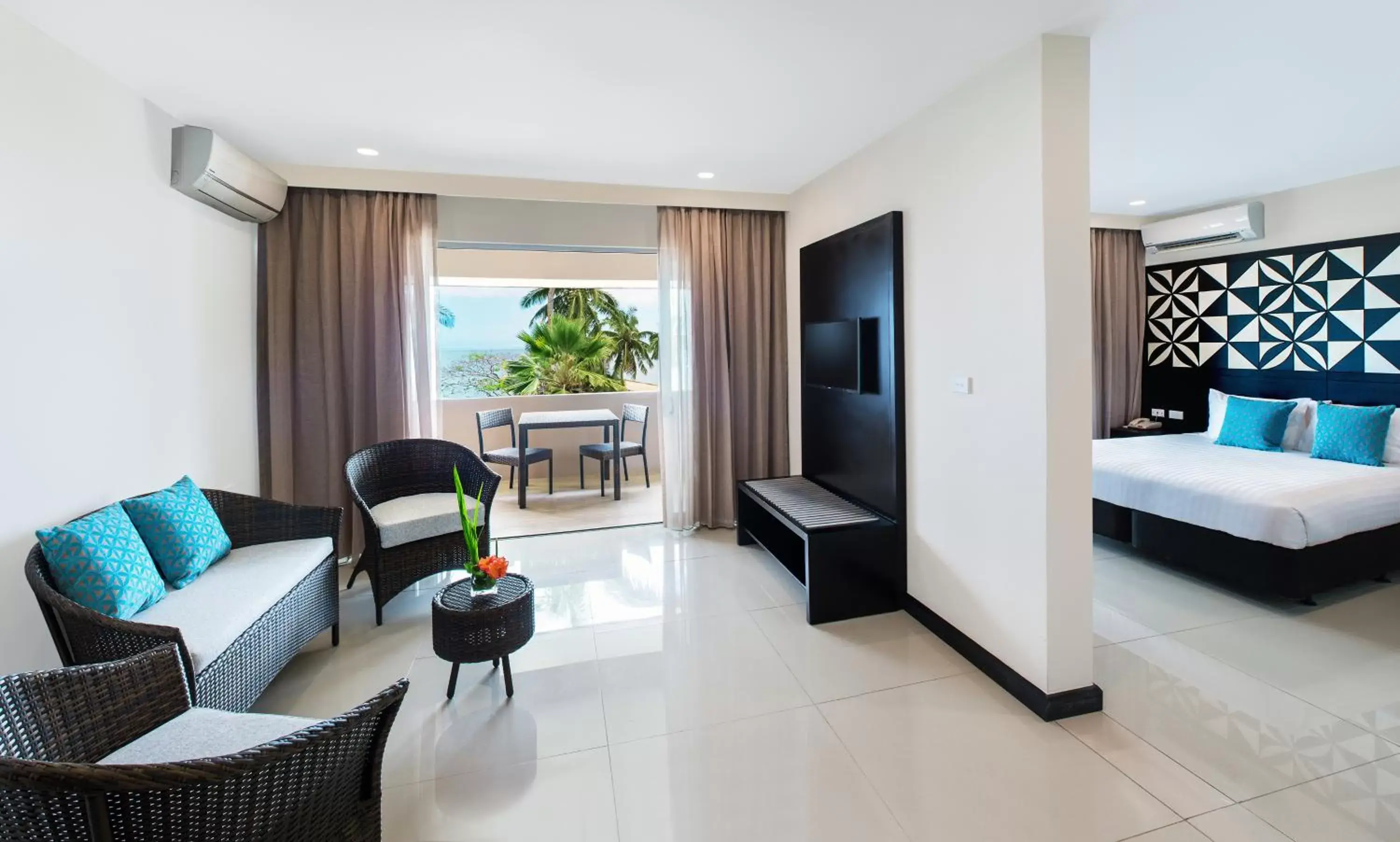 Bedroom, Seating Area in Tanoa International Dateline Hotel