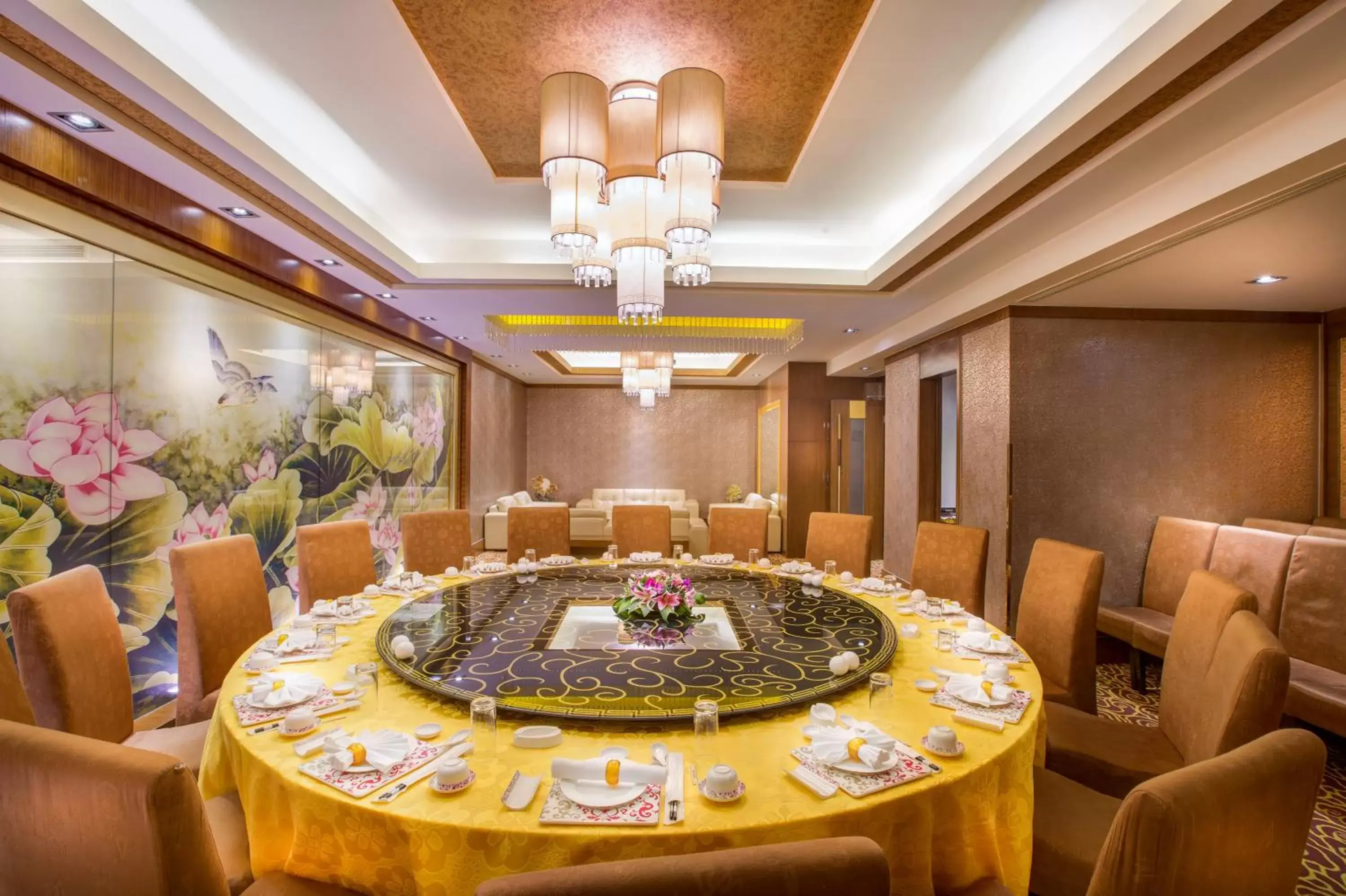 Restaurant/places to eat, Banquet Facilities in Hanoi Hotel