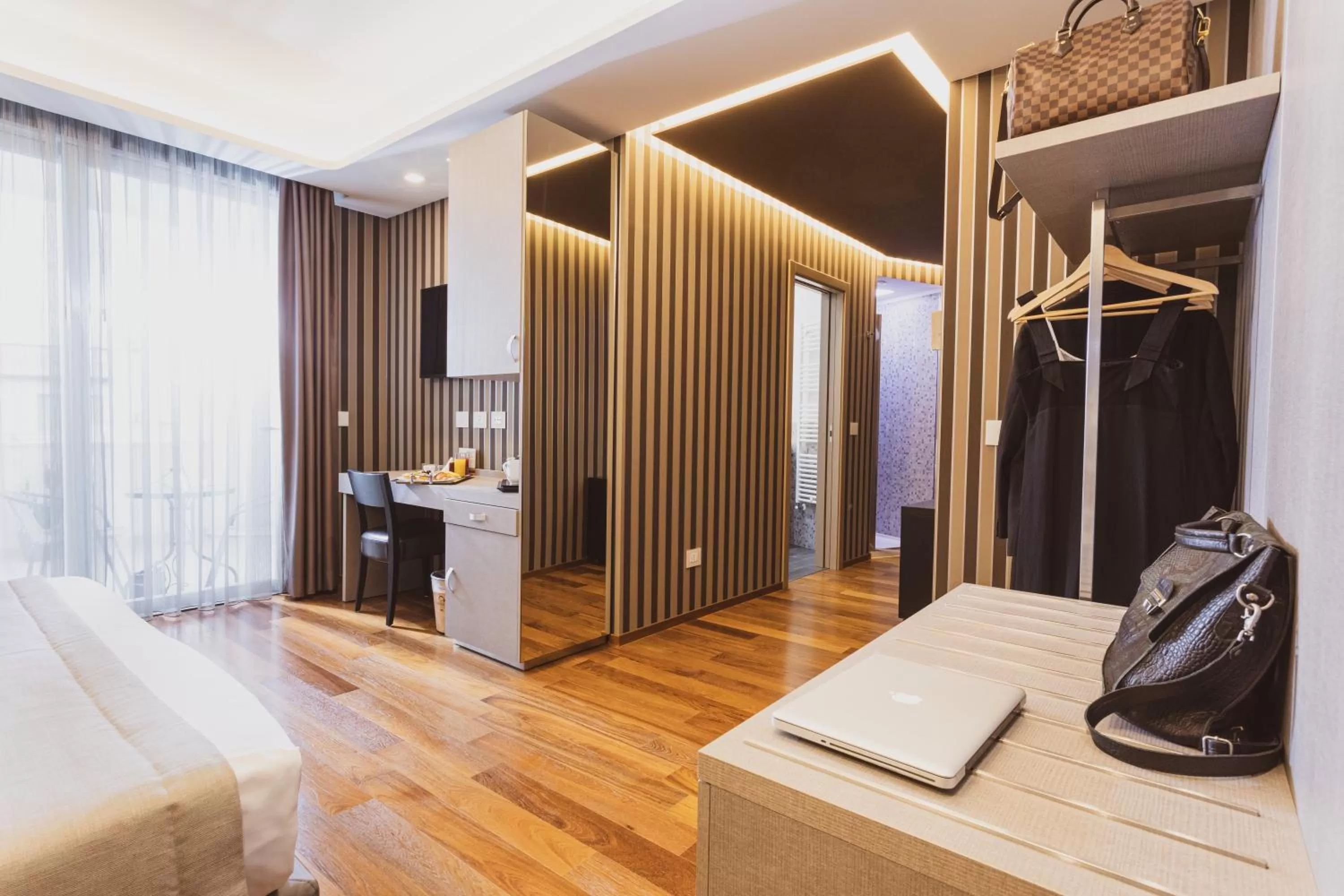 TV and multimedia in Callistos Hotel & Spa