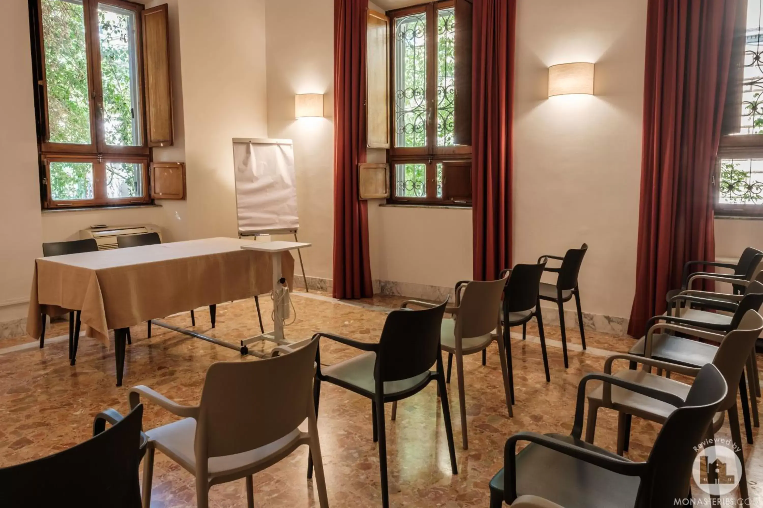 Meeting/conference room, Restaurant/Places to Eat in Hotel Casa Valdese Roma
