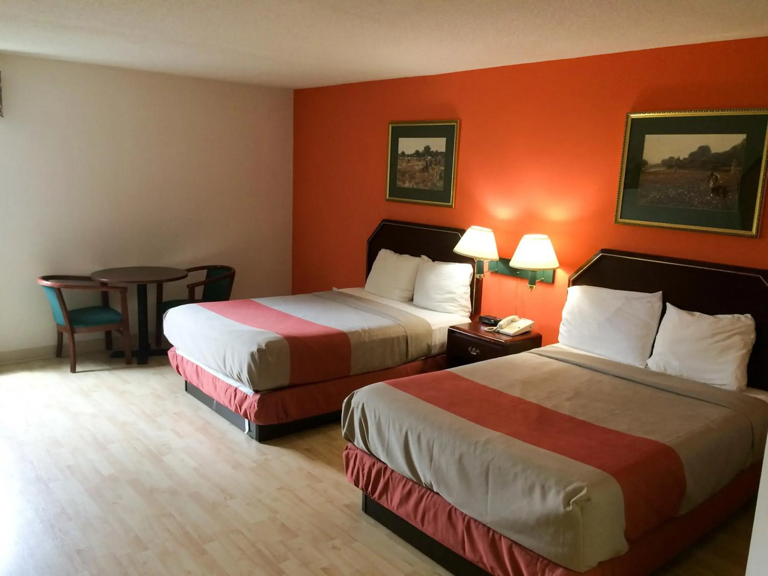 Bedroom, Bed in Motel 6-Harrisburg, PA - Hershey North
