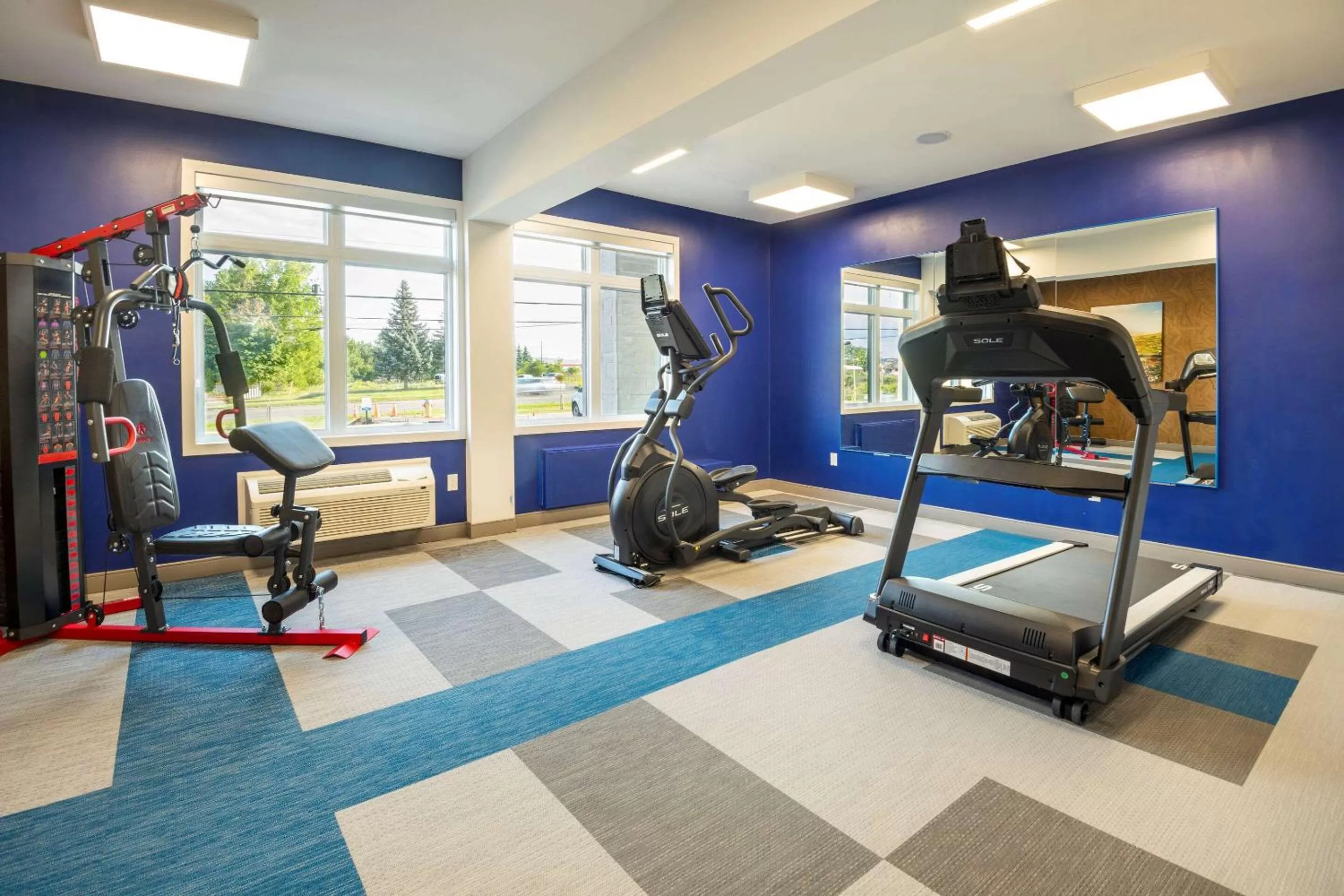 Fitness centre/facilities in Comfort Inn & Suites