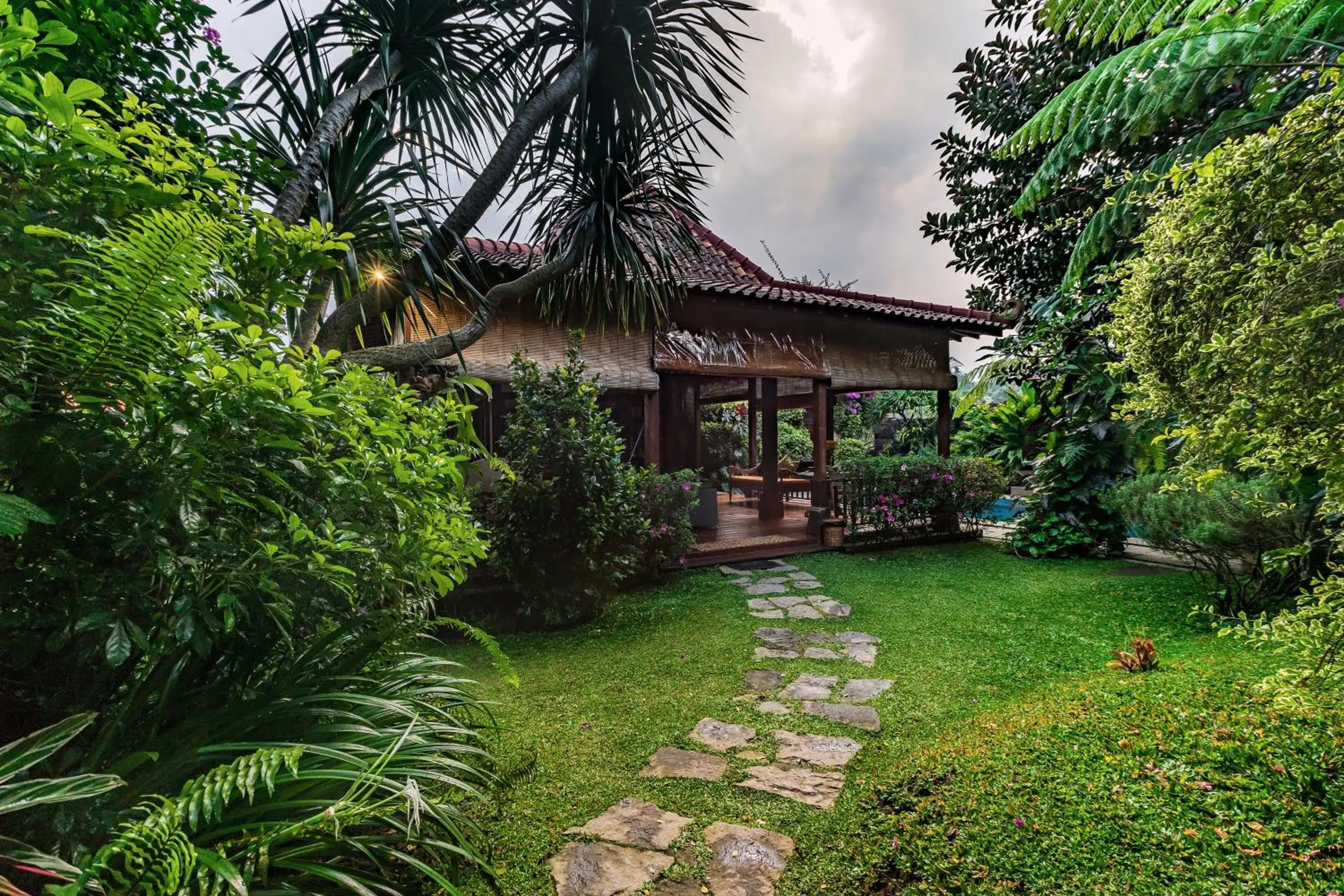 Property building in Villa Mulyono Property building in Villa Mulyono