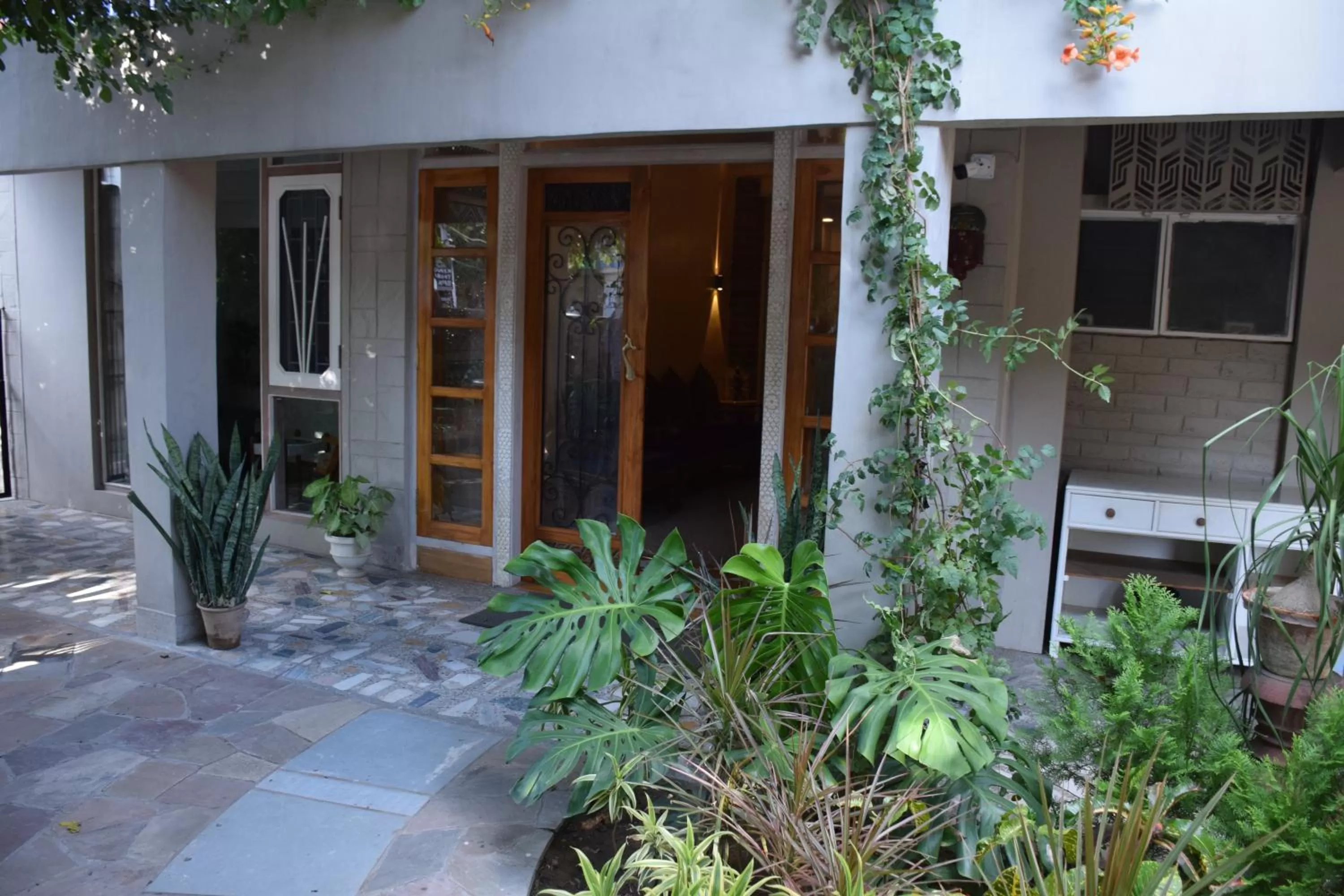 Patio in Mukam, Boutique Homestay