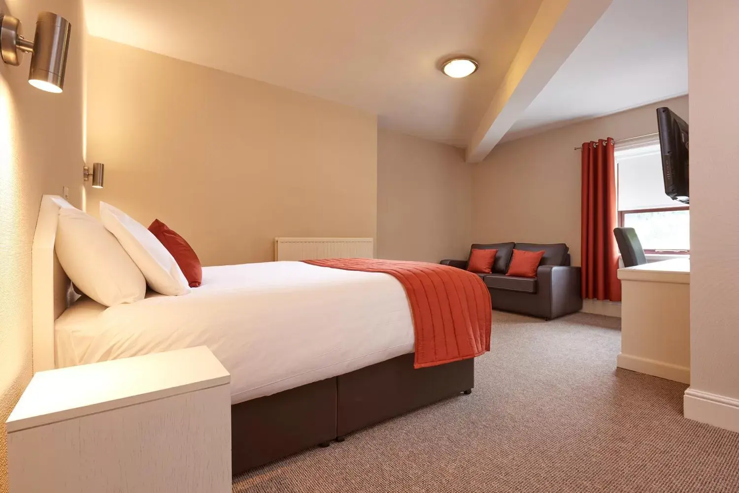 Quiet street view in The Imperial Crown Hotel Quiet street view in The Imperial Crown Hotel