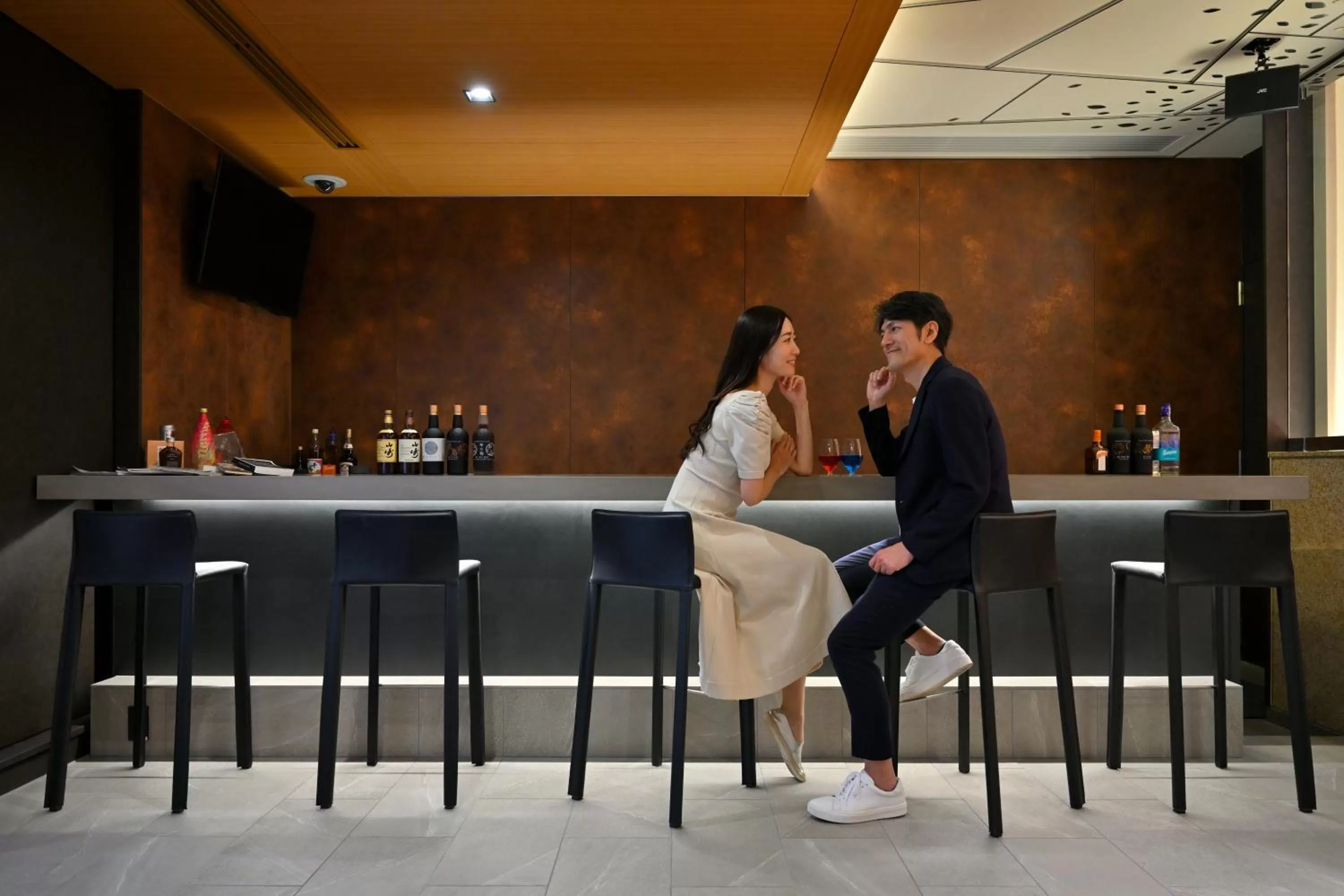 Lounge or bar in KAYA Kyoto Nijo Castle, BW Signature Collection by Best Western