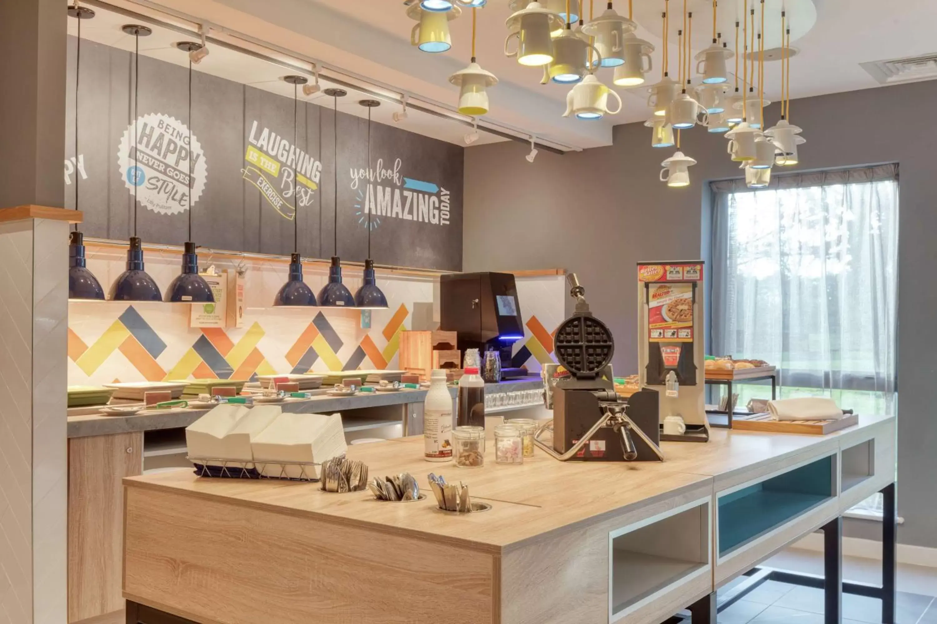 Breakfast in Hampton by Hilton Corby Breakfast in Hampton by Hilton Corby