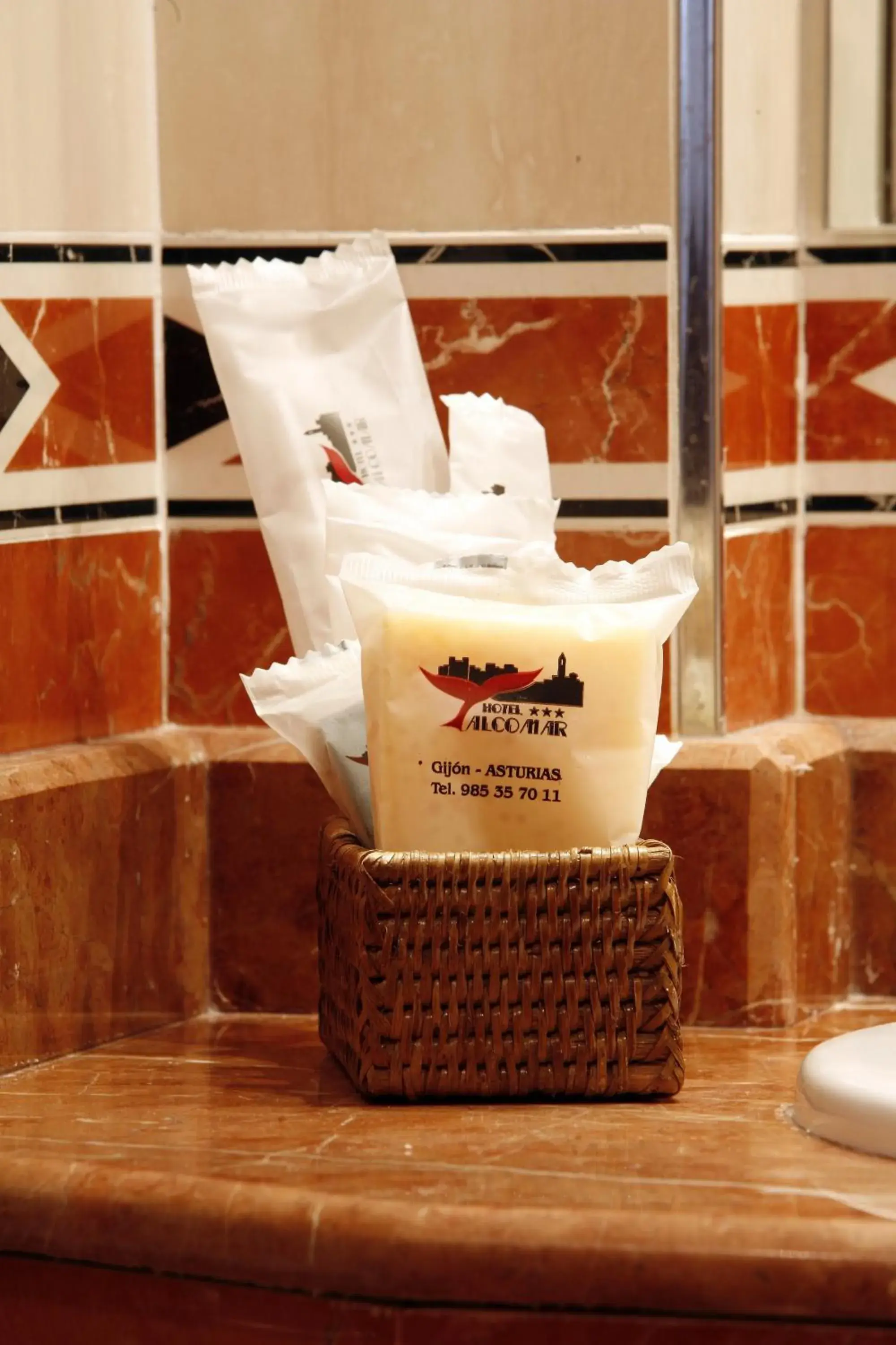 Bathroom in Hotel Alcomar Bathroom in Hotel Alcomar