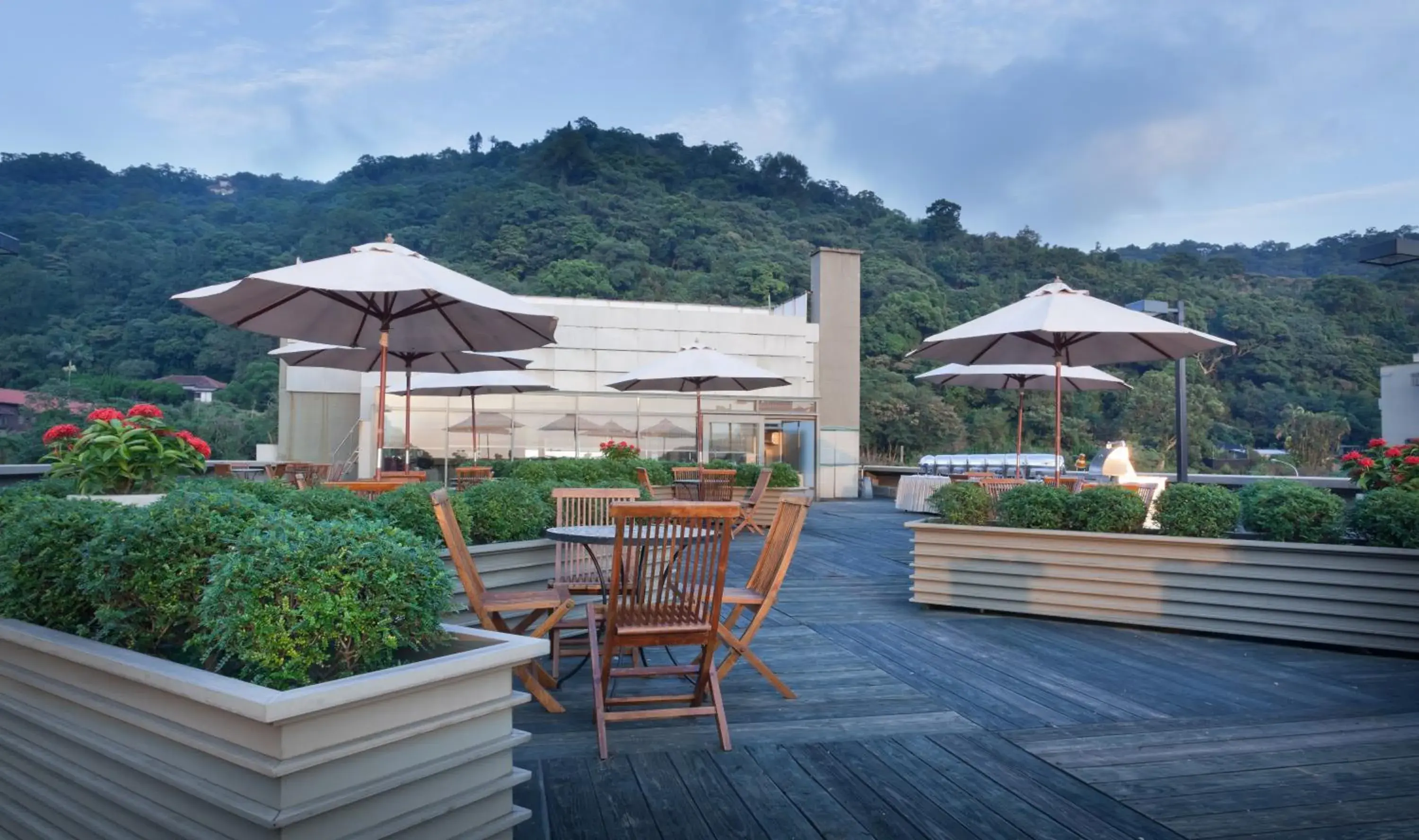 Restaurant/places to eat in Landis Resort Yangmingshan