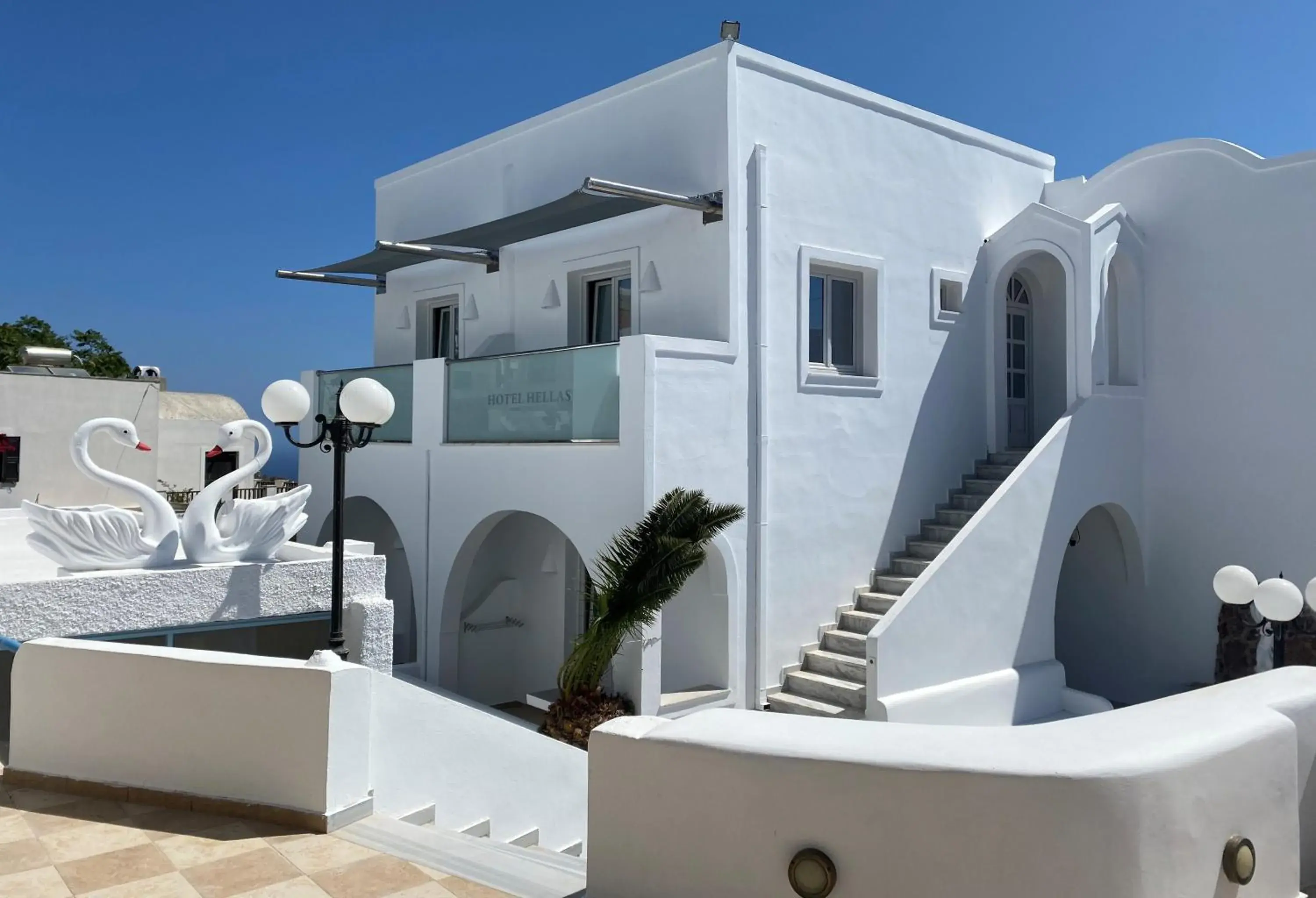 Property Building in Hotel Hellas