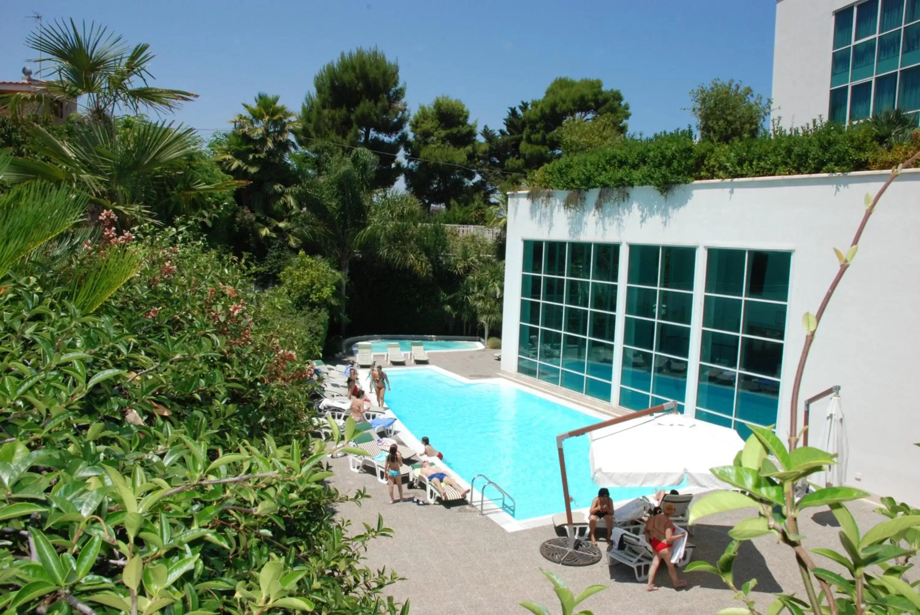 Day, Pool View in Nicotel Bisceglie