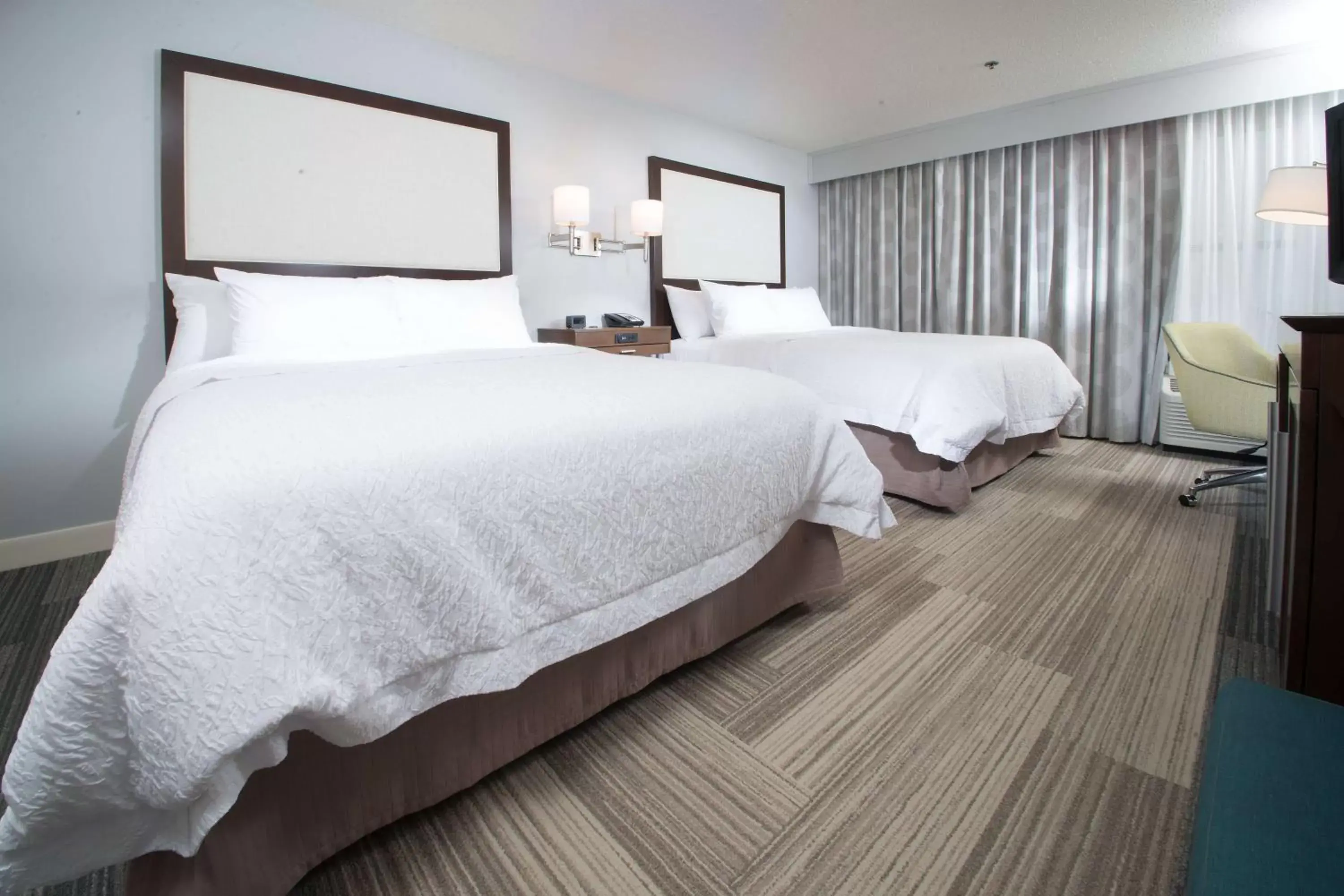 Bedroom, Bed in Hampton Inn Tiffin Bedroom, Bed in Hampton Inn Tiffin