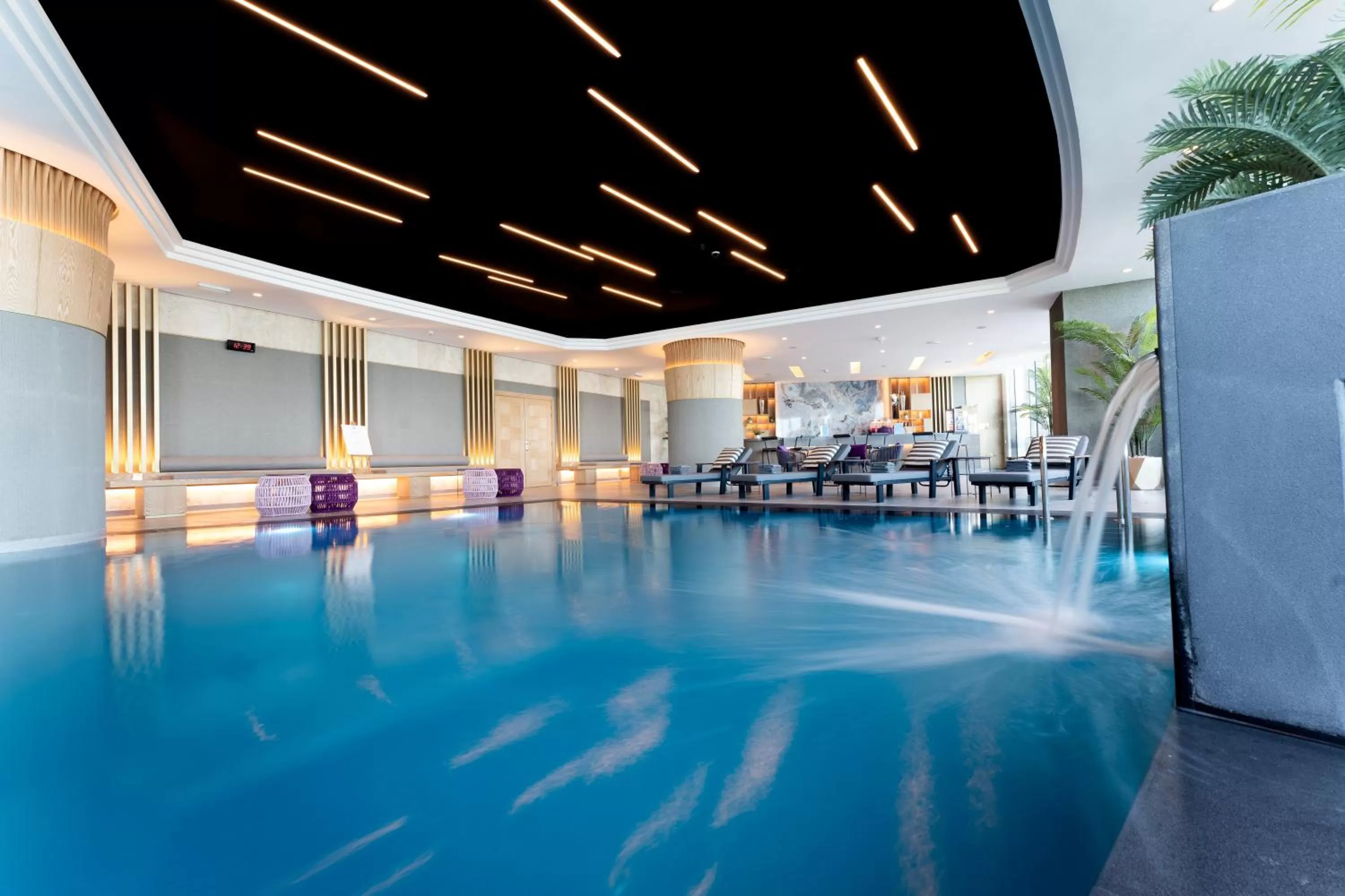 Swimming pool in Kuwait Grand Hotel