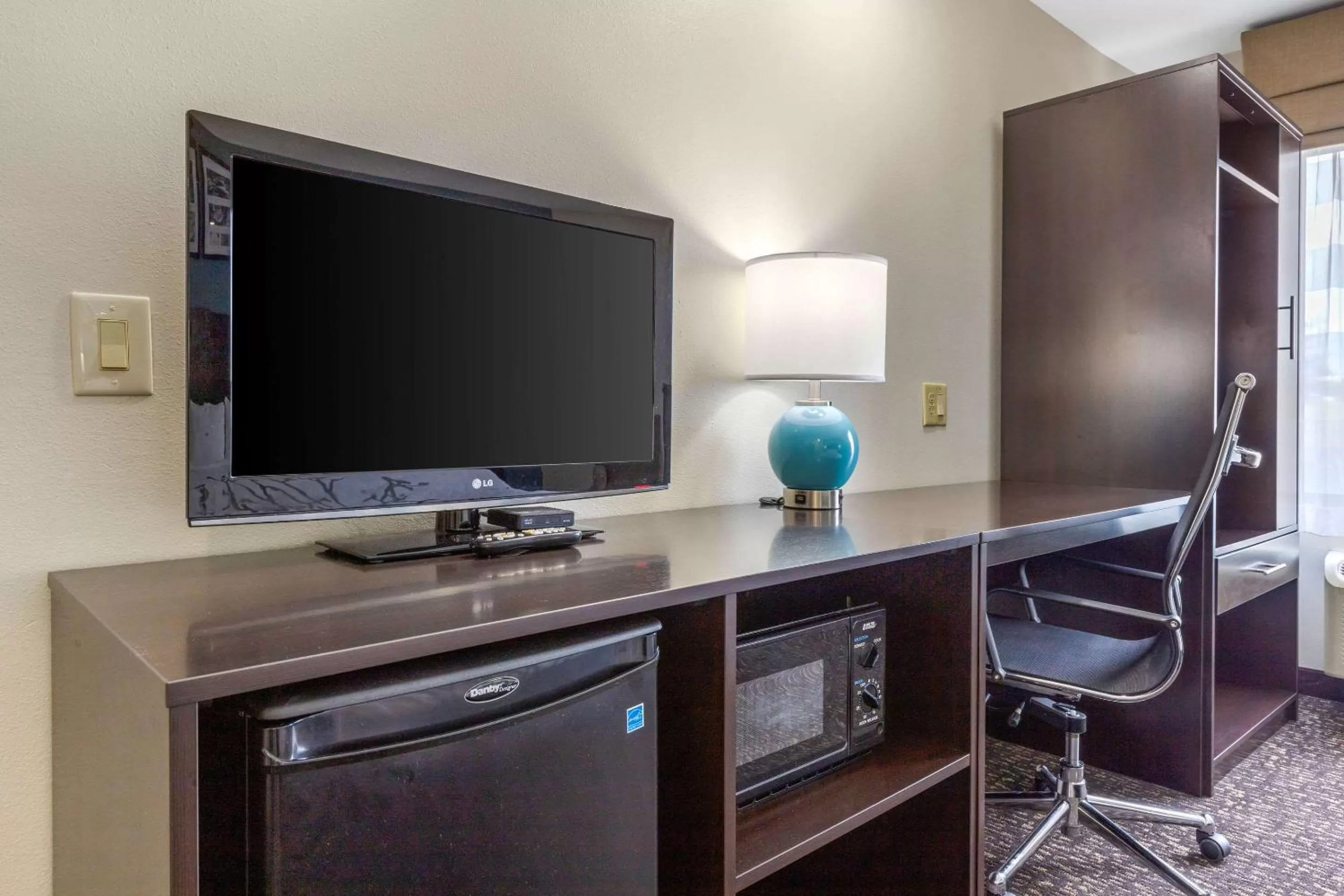 Bedroom in Sleep Inn & Suites Johnson City