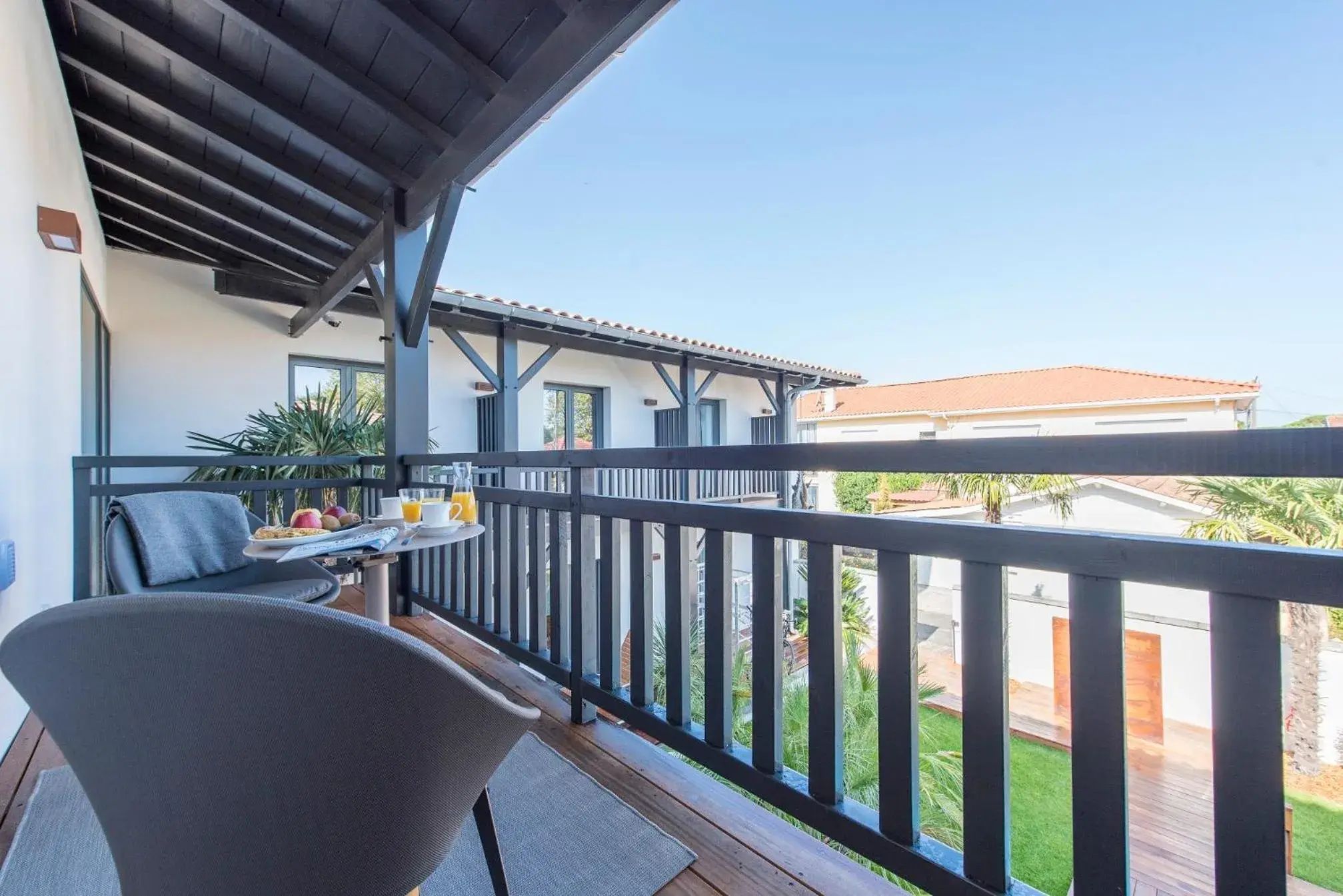 View (from property/room), Balcony/Terrace in L'Anderenis Boutique Hôtel